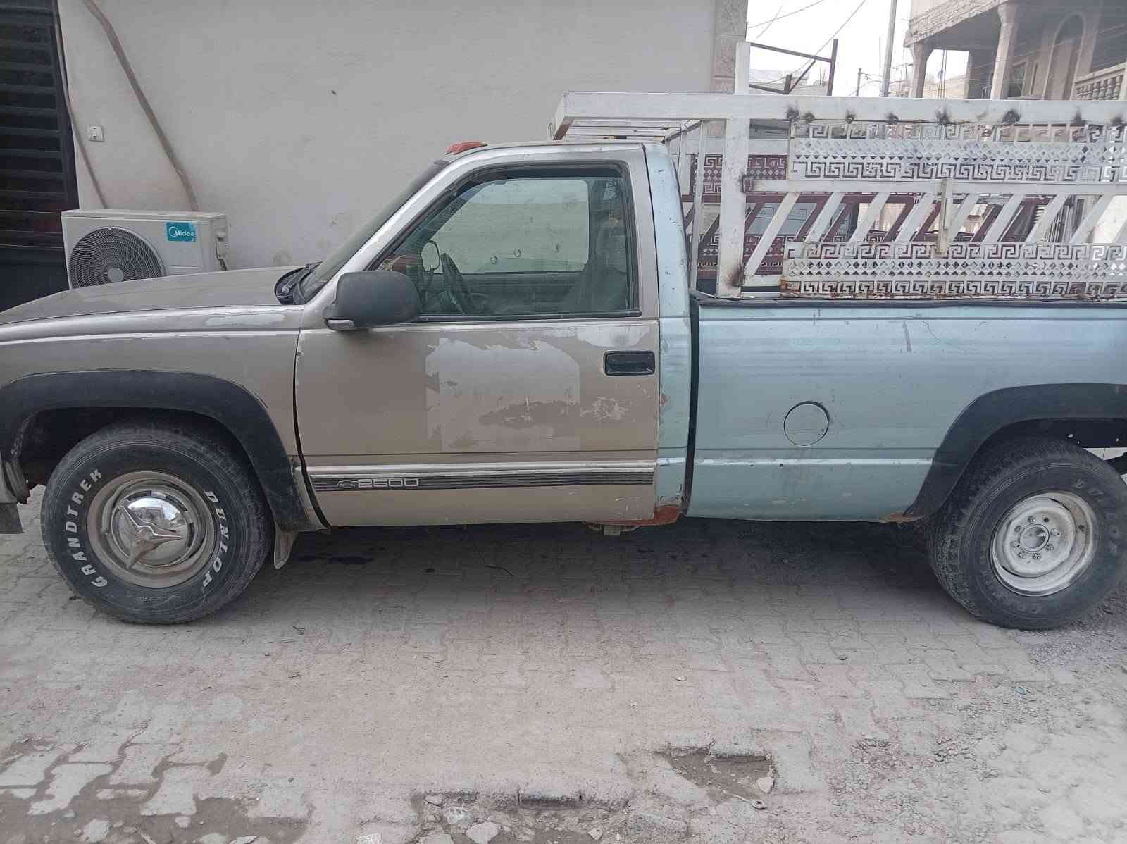شوفرليت بيكب • ١٩٨٨ • بغداد الحرية