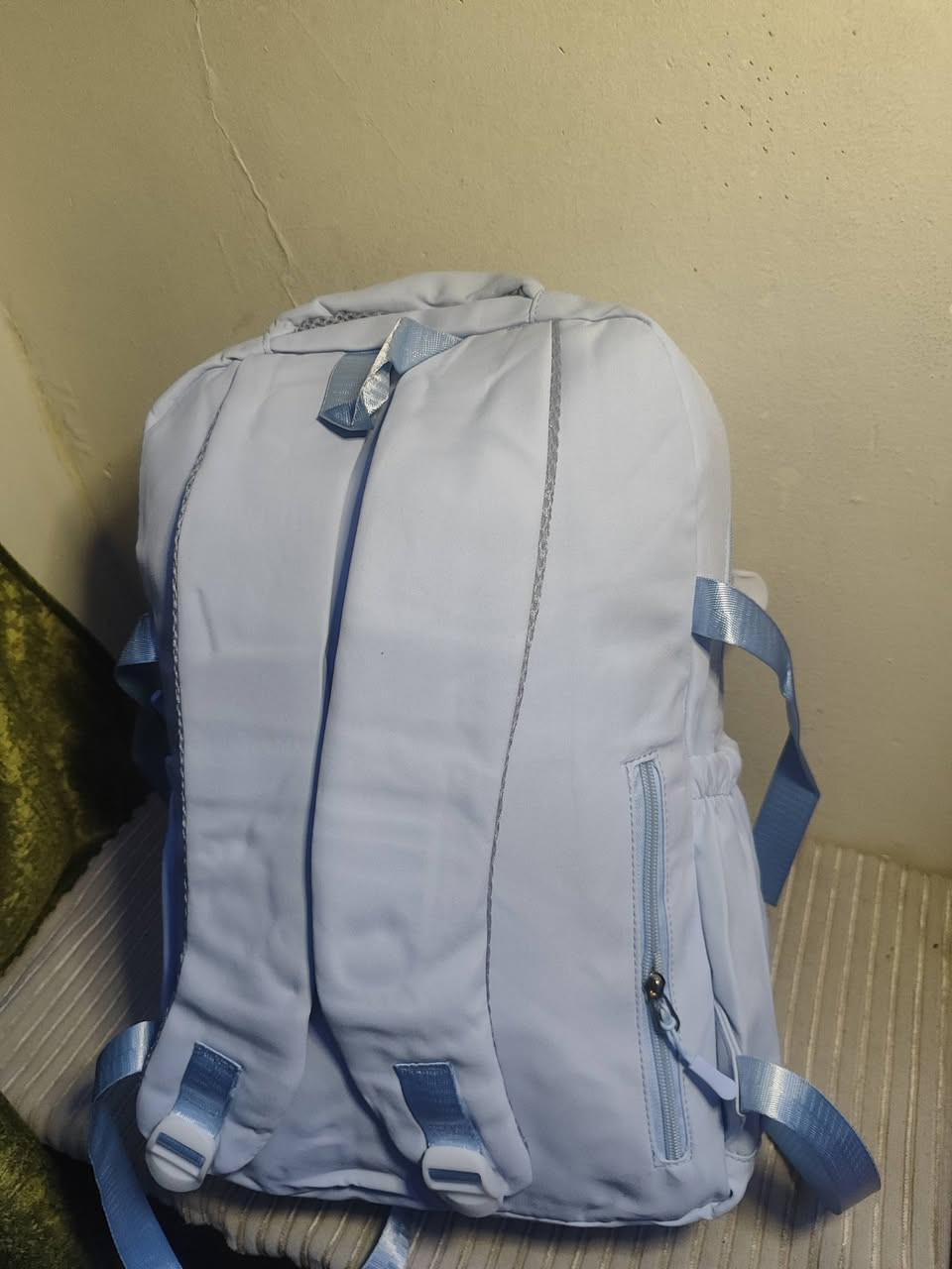🎒✨ حقائب مدرسية كوالتي عالي ✨🎒

🔥 جودة وفخامة تستاهلها أنت وأطفالك 🔥

🎒 متوفر 5 سحابات
🎒 متوفر 4 سحابات
💯 ظهر طبي ومريح
🇰🇷 المنشأ: كوري
✨ خامة قوية وتشطيب أنيق

💰 السعر: 15,000 دينار فقط

🚚 التوصيل داخل الحرية وخارج الحرية فقط بـ 1,000 دينار 🔥

📞 للطلب والاستفسار:***********

🎒✨ حقائب مدرسية كوالتي عالي ✨🎒

🔥 جودة وفخامة تستاهلها أنت وأطفالك 🔥

🎒 متوفر 5 سحابات

🎒 متوفر 4 سحابات

💯 ظهر طبي ومريح

🔥 الكمية محدودة — احجز حقيبتك هسه! 🔥 

⭐ اختار الجودة… واختار حقيبتك بثقة ⭐

