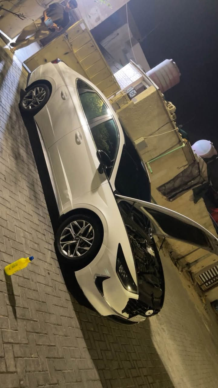 السلام عليكم
سوناتا خليجي 
موديل 2020 
كفاله من الضربه 
ماعدى طعجات زغيره
السعر 145$
وبيه مجال قليل

رقمي الاسيا:***********
شغال واتساب

رقمي الاثير:***********
شغال واتساب شريحه
