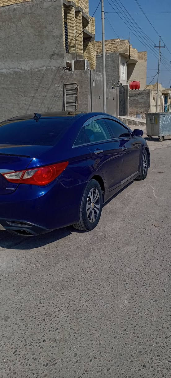 سلام عليكم شباب متاح سياره سوناته البيع موديل ٢٠١٢وارد أمريكي محرك ٢٠٠٠ تيربو فول مواصفات السياره جاهزه كير ومحرك وتبريد حداديه ٧٠ بل ميه السعر ٨٥وبيه مجال قليل مكان ميسان قضاء الميمونه ***********.
