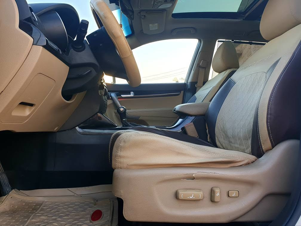KIA SORENTO 

مودیل 2014 

صفر شرکە بخیت اربیل
المسافة المقطوعة 88 کم ماوەی ڕۆیشتن
فول مواصفات
بانوراما
بدون ضربة فقط تبدیل ۱۰ قطعات بالاسود
بێ لێدران تەنها ۱۰ پارچەی ڕەشە لەسەر ساغە 

بلاجکتور
5 ویلکپ مقاس 18
ایرباک بەشەرت
طخم تایرات جدیدە
محرک DOHE
محرک مامفتوح بشرط
مەکینەی بێ عەیبە و نەکراوەتەوە
دبل گێر 6 نمرە
اشایر بالمرایە
ئاوێنە ئیشارەت
پەردە بیلادی
تبرید مرکزی
مرایە شفت
ئاوێنە شەفت
لایت ئوتو
تبرید لمس
ABS
حساس بلادی
کامیرا و شاشە
تحکمات ستیرن فول
سوکان ڤۆلیۆم
السیارە جاهزە من کل نواحی 

سعر : 140 ورقە و مجال 

مکان السیارە : اربیل
ڕقم و سنوی و هزە و فحص جدید 

***********
واتساب + فایبر أربيل, العراق
