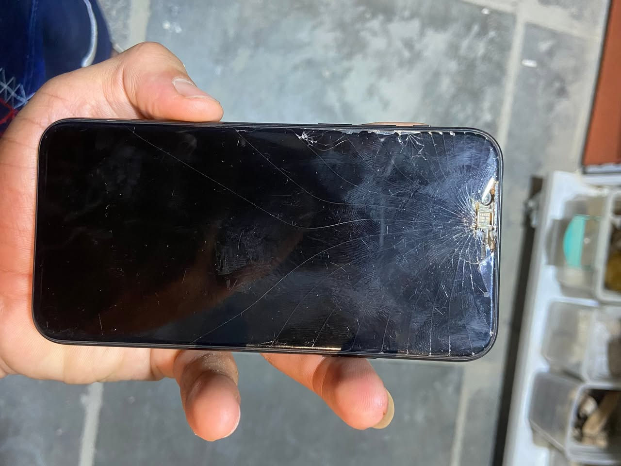 ايفون 11 برو • ٢٥٦ • بطارية ٩٣٪