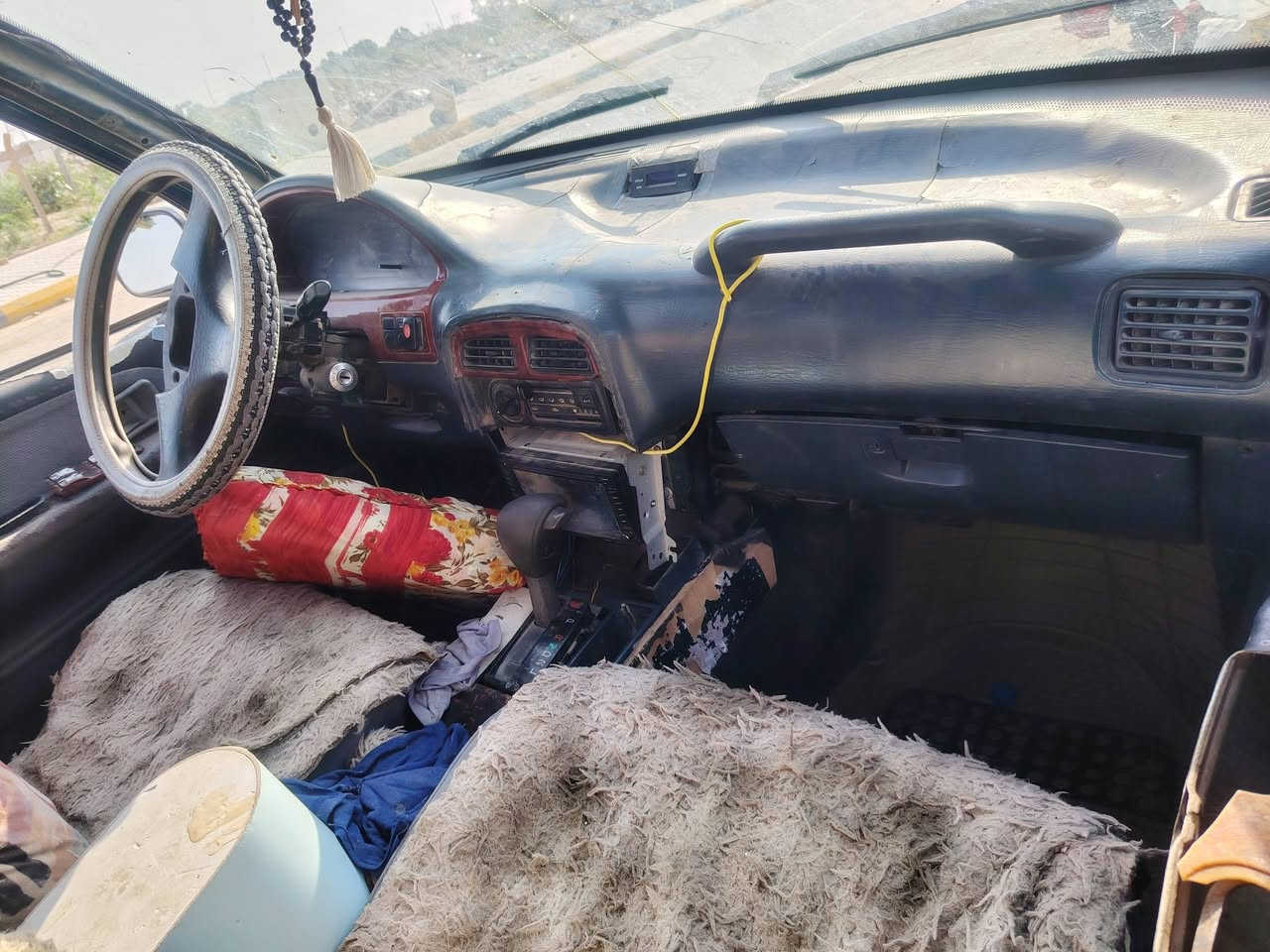سلام عليكم مرخصت مدير الكروب كيه سبورتج للبيع  سياره خير من الله كير محرك تخم تاير جاهزه عل اخير مكاني بلكوت  السعر خاص .  ***********
