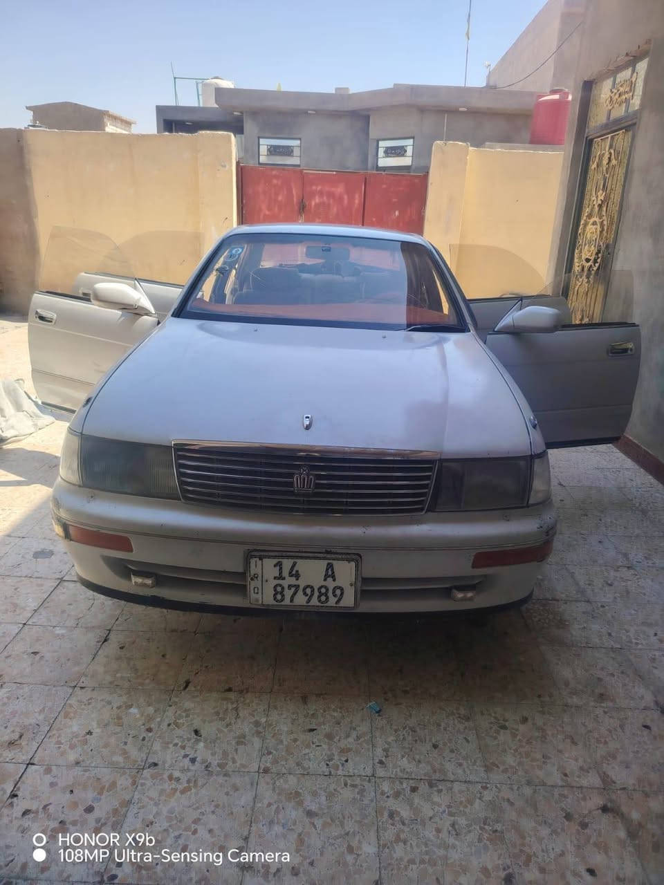 السلام عليكم بطه متصل مديل92سنويه نهايه ال28مكينه وكير2500السياره مكفوله كفاله عامه بيهاضربه بل مدكر لمبين بل صوره تبريد بيه ليك كمبريسر شغال السعر40وبيها مجال الرقم***********
