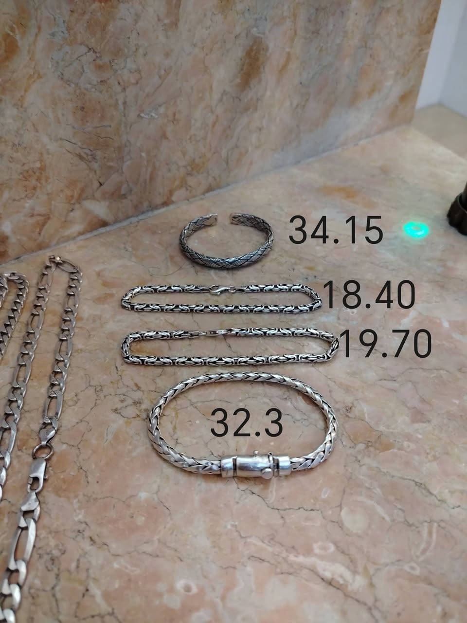 زناجيل • سوارات • توصيل