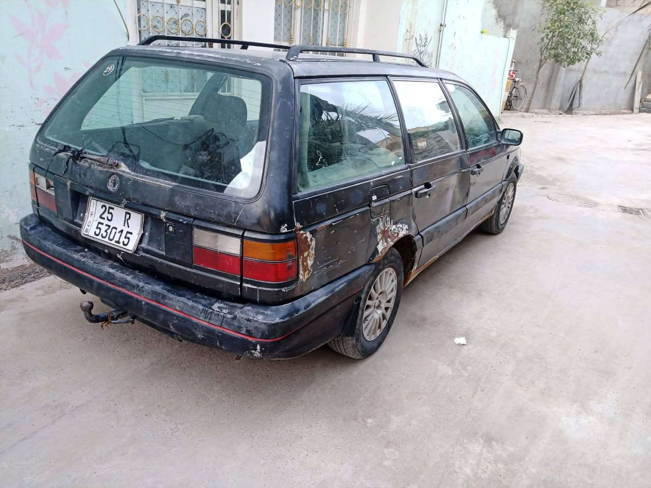 السلام عليكم 
للبيع كولف موديل 89 
مجفته جديد كل نقص ما بيها 
رقم انكليزي باسمي تحويل ثاني يوم 
  ب 25 ورقه وبيها مجال للشراي 
مكاني ديالى-بعقوبة
للاستفسار:***********
