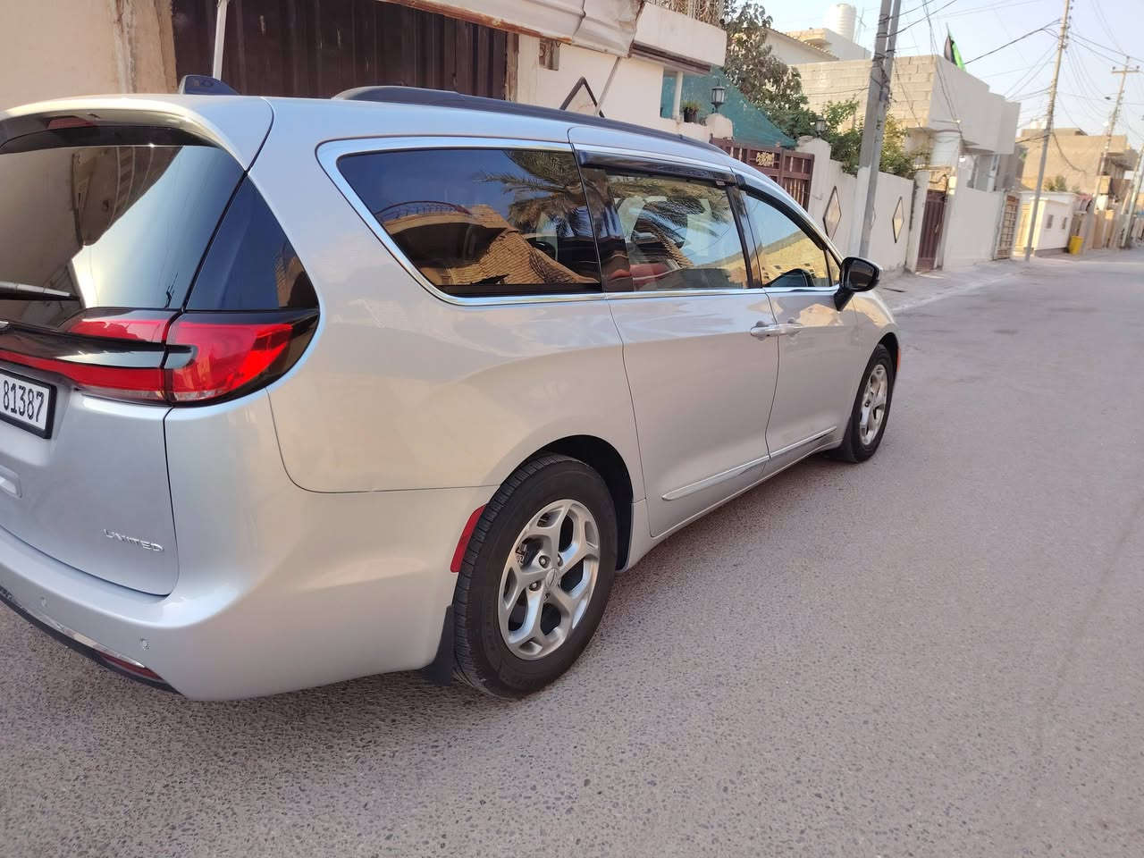 باسيفيكا ليمتد 2023 لون سلفر مرقم بغداد دولي حادث تبديل باب سلايد خلف السائق وحسب ما موضح بالصور لمزيد من المعلومات التواصل واتس *********** محمد ابو زينب

