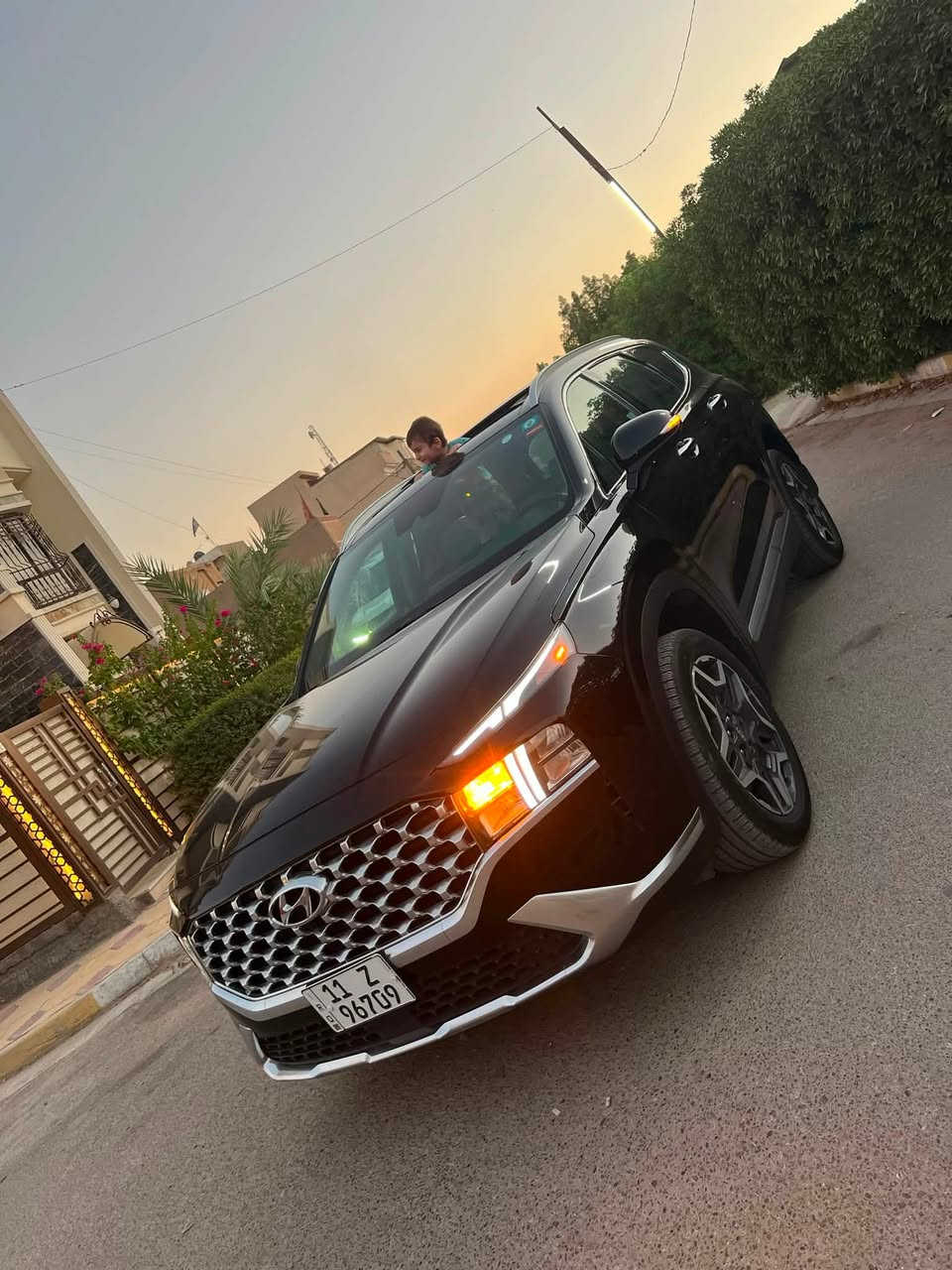 السلام عليكم 
هواندي سنتافيا 2023هايبرد 
السيارة1/1 فول مواصفات
تفويلة تمشيك 1100كيلو مع الهايبرد✅
حادث السيارة فقط صندوك بدون اي دواخل بدون ايرباك ✅
ماشية 30 ميل ✅
مكان السياره بغداد✅
***********
***********
