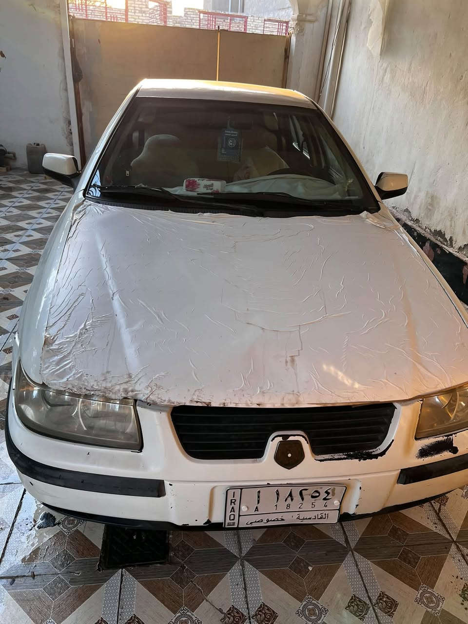 السلام عليكم سمند للبيع موديل 2009 سياره حلوه وكله بلاديه حداديه جديده تخم تاير جديد تبريد ثلج سياره جاهزه مابيه نقص
بيه صبغ قليل جاملغ الخلفي 
الديوانيه 
***********
السعر 
33 وبيه مجال
