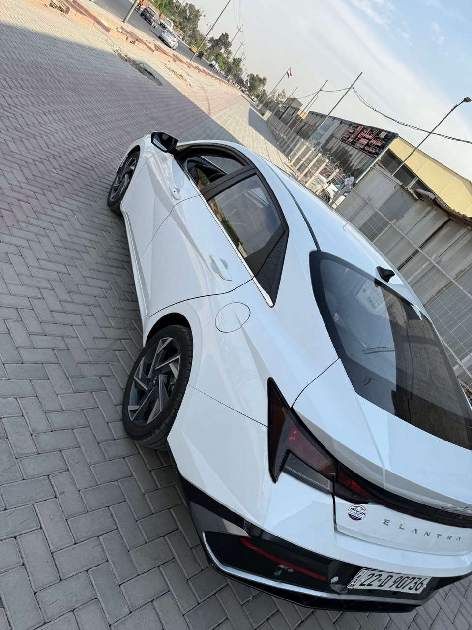 هونداي النترا ٢٠٢٤ 
فول مواصفات
كشنات جلد 
بصمة 
تحكم استيرن 
حساسات خلفي امامي 
اوتو هولد 
سايد ابريك دكمة
عدسات ليزرية 
شاشة 
سلايد 
ماشية ٢٢ الف حقيقي 
السيارة بيها بارد ابقبق الجنطة وشوية تعديل بالحوض 
كفالة كير محرك صبغ 

السعر ١٢٣ ورقة 

***********
السيارة بسمي تحويل مباشر 
رقم اربيل بغداد, العراق
