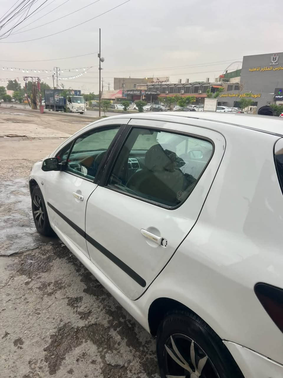 ٢٠٠٥ • مكينة ٢٠٠٠ • نظيفه