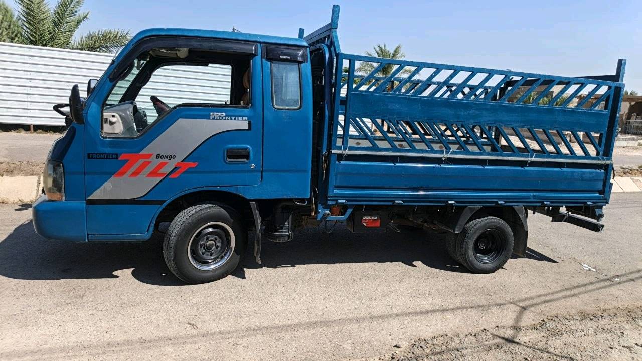 كيه بنكو ام عيون للبيع
موديل 2003 
سياره نضيفه ومرتبه ماناقصه 
كير محرك اكسل كفاله 
محرك 3000
تحويل مباشر 
مكانه رمادي 
لاستفسار عل رقم *********** وتساب