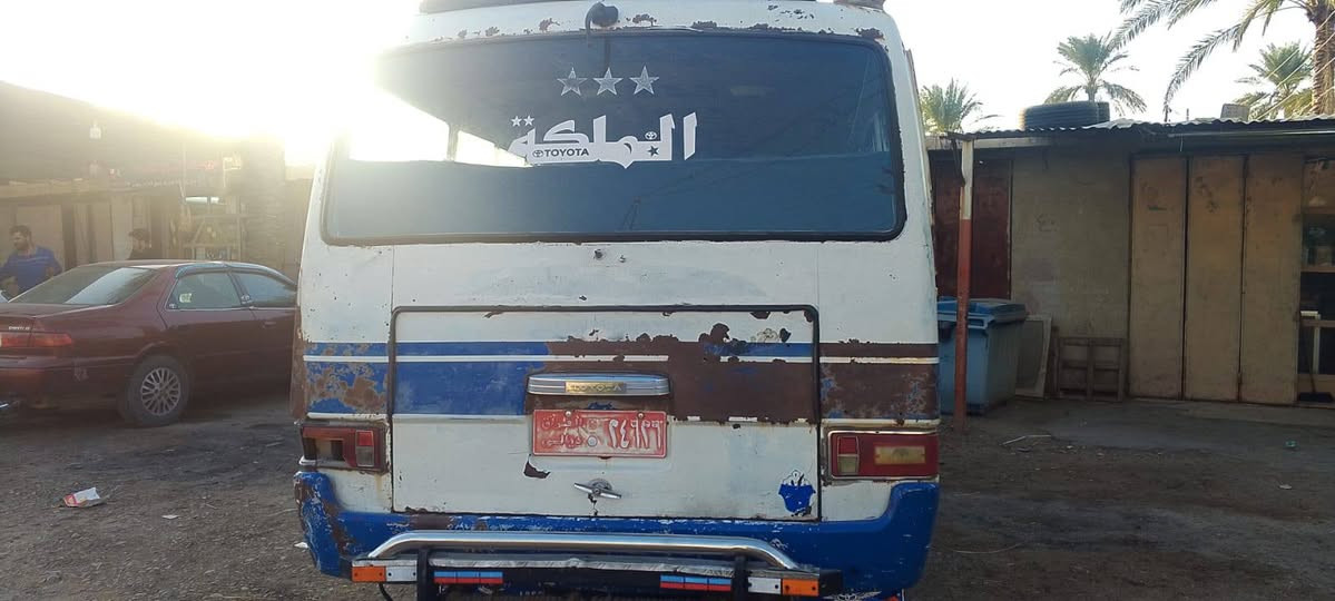 سلام وعليكم
كوستر موديل 83 كير محرك اكسل شرط تايرات تخم جديد سياره جاهزه فريندكسن فحل حصه كاز بيه رقم ديالى صاحبه بل موصل السعر (سته مليون) مكان بغداد التاجي 
اي استفسار الاتصال عل الرقم ***********
/كورك /***********
