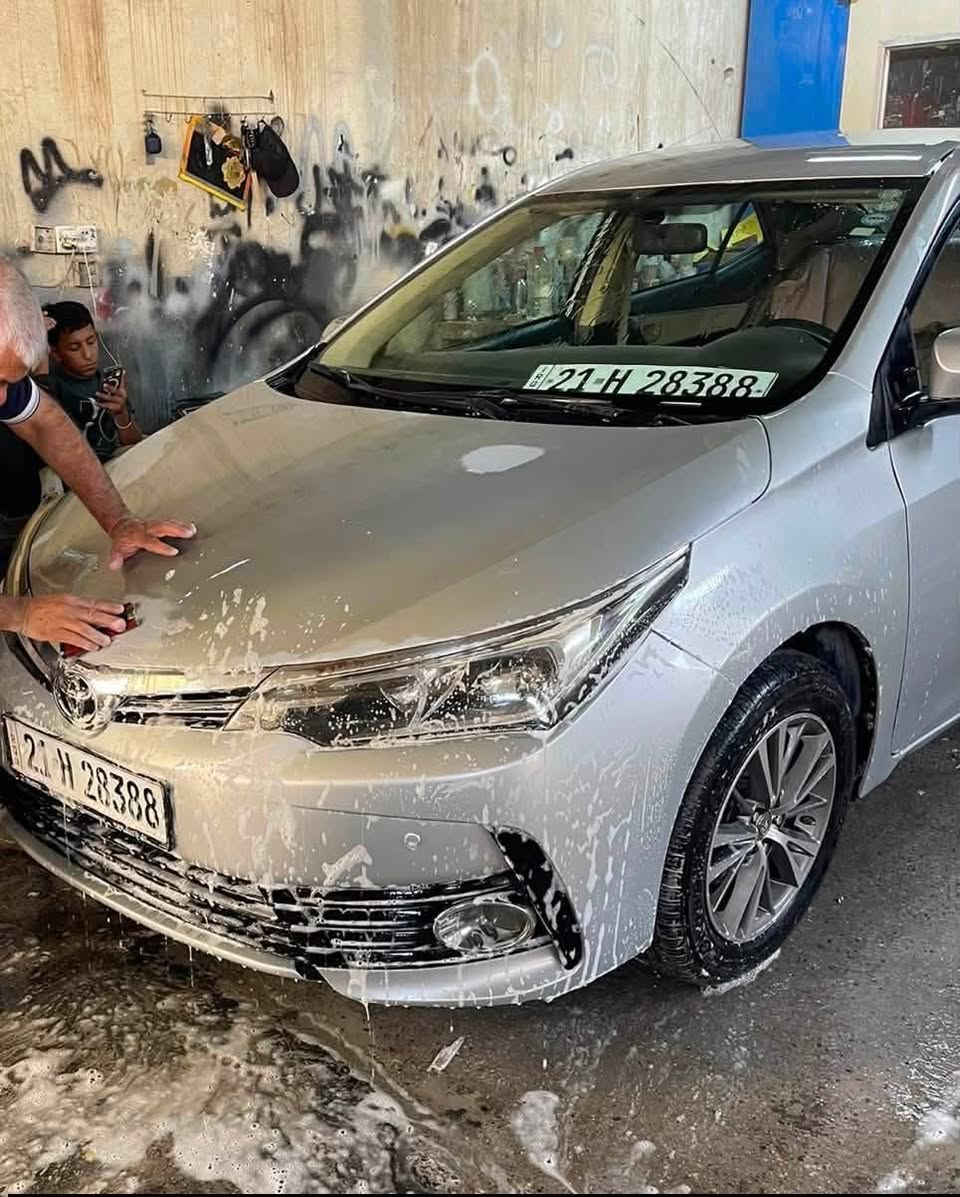 كورلا خليجي موديل 2017 داخل بيجي السيارة بيها اربع قطع صبغ اثر طخات بسيطة كير محرك كفالة لغود شواصي تكم كفالة السيارة خير من الله السعر 111 وبيها مجال قليل مكان بغداد شارع حيفا للاستفار***********
