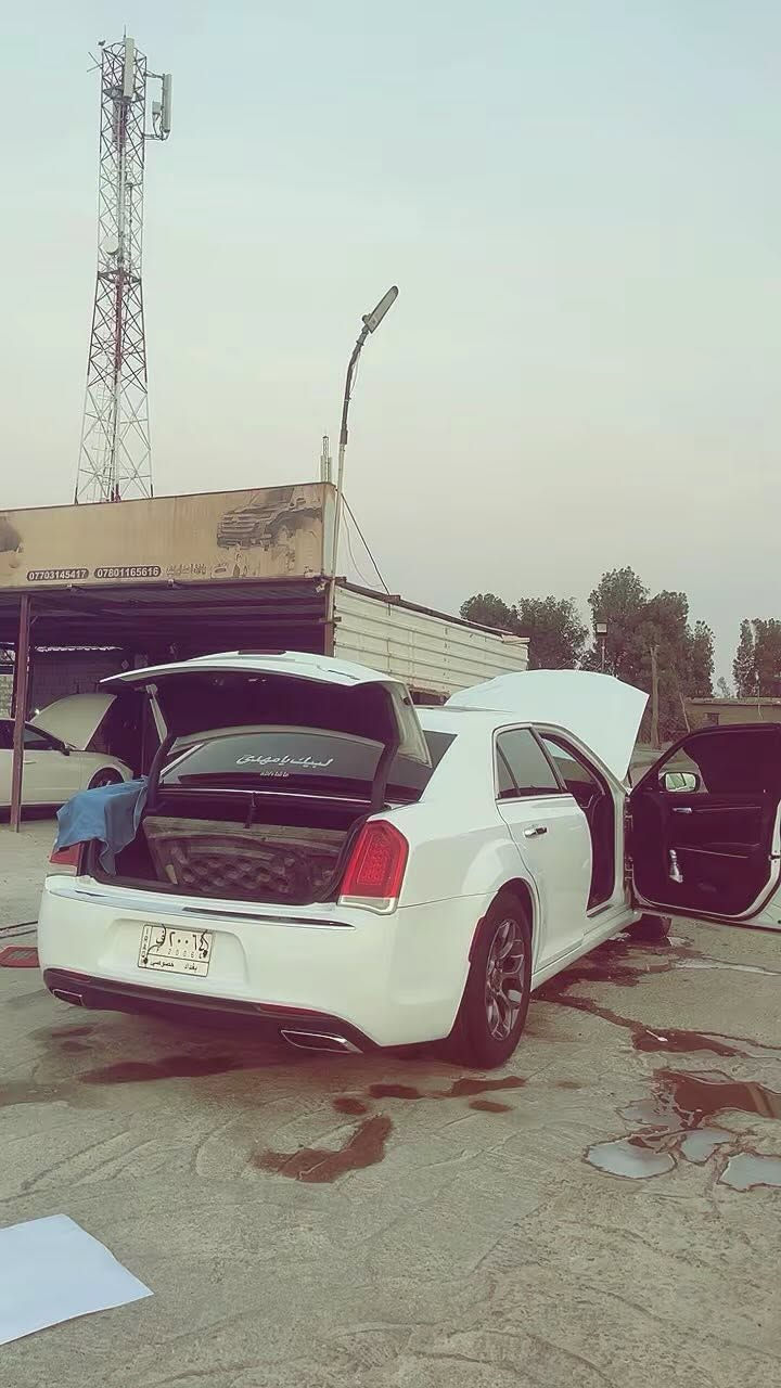 كلايسلر اوباما 2016 c300 حادثه من امريكا الجاملقات سرقه ربع جاملق الخلفي بي بارد محرك كير ما مفتوح تبريد توه شادله منضومه جديده سياره ما ناقصه اي شي فول مواصفات بنورامه كشنات تدفه تبريد رقم بغداد سياره راعيه يريد تحويل *********** وتساب شريحه لمو شراي لا يتعبني وتعب نفسه
