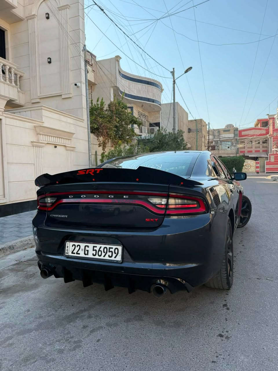 السلام عليكم 
جارجر موديل 2017 وارد امريكيSXT تو ويل  صور الحادث موضحه بصور حادثها بسيط مكينه 3600 كير مكينه تبريد صدر امامي خلفي جاهزه ماشيه 136 الف 
مكانه الحريه الدولعي بيه صبغ 4 قطع بدون دواخل صبغ فقط
‎اي ستفسار***********
