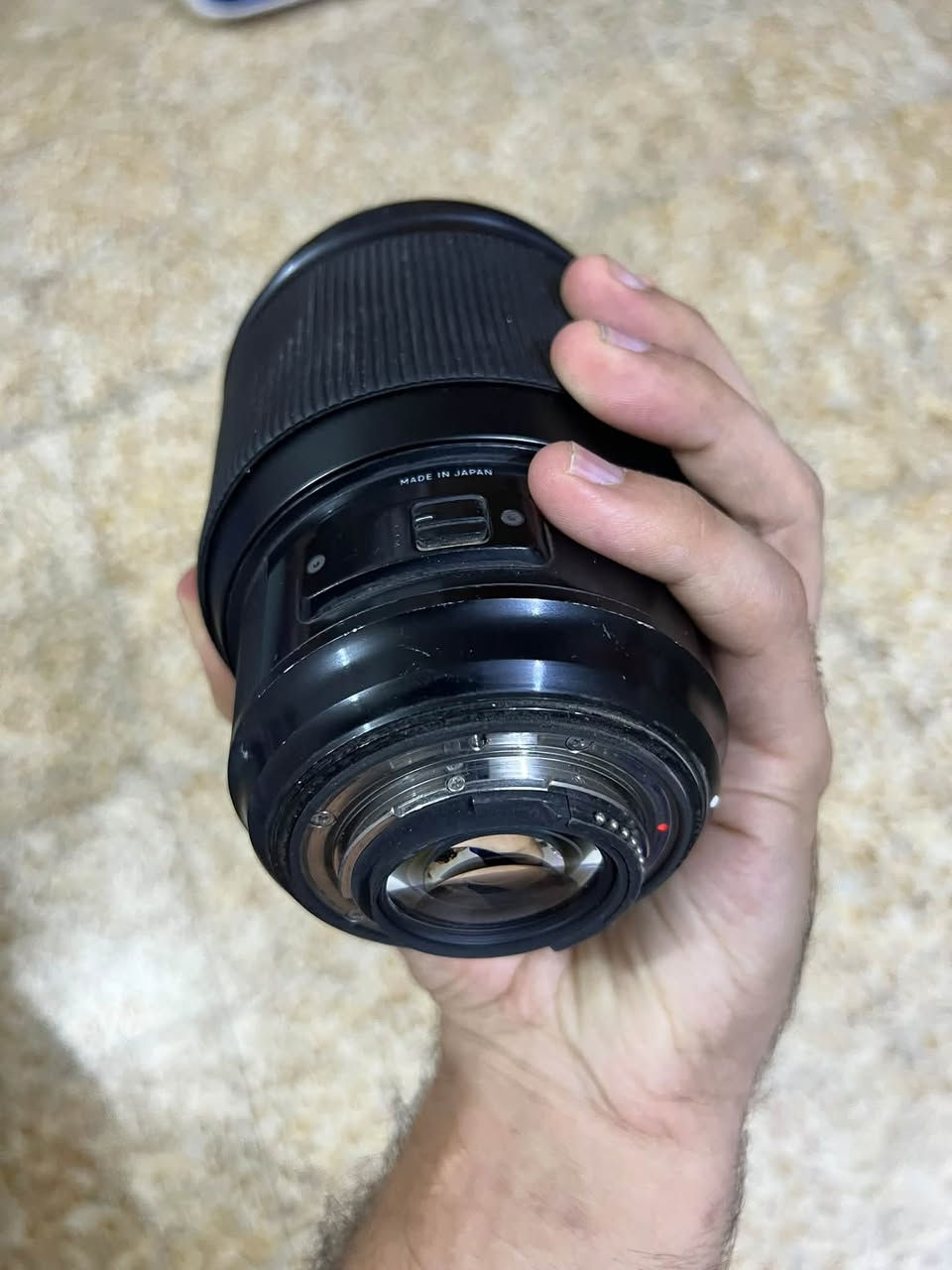 كاميرا نيكون D810 فول فريم
عدسة 85 سيكما فول فريم

اذا تريد تشوف شغلها تعال لحسابي عالانستا وشوف الصور 

(المصور علي الجنابي) يوزر (the.pro6)

المكان بابل-حله

***********
