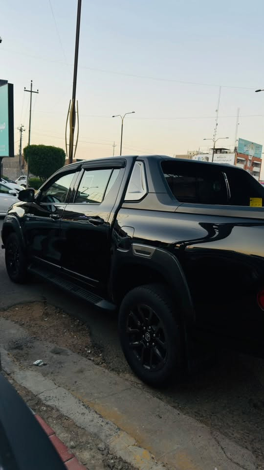 السلام عليكم
تيوتا أفنجر سعودي اصل موديل 2021 رقم أربيل بأسمي 
السونار مرفق مع الصور 
ماشيه 100 
#سعرها_335 وبيها مجال  بسيط للشراي
***********
***********
