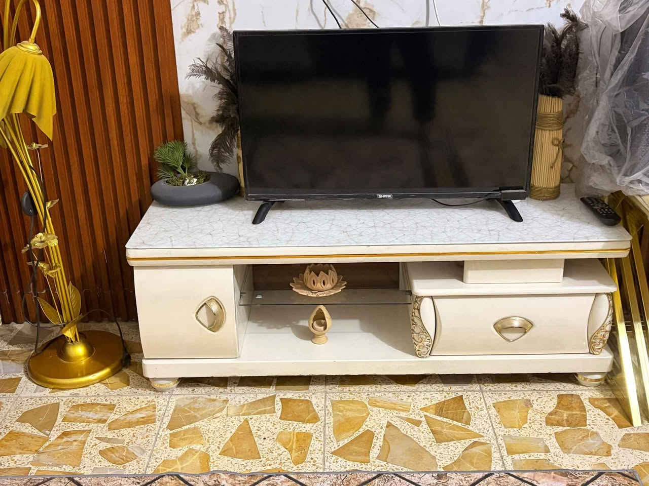 ٣ طاولات • ميز تلفزيون • بغداد
