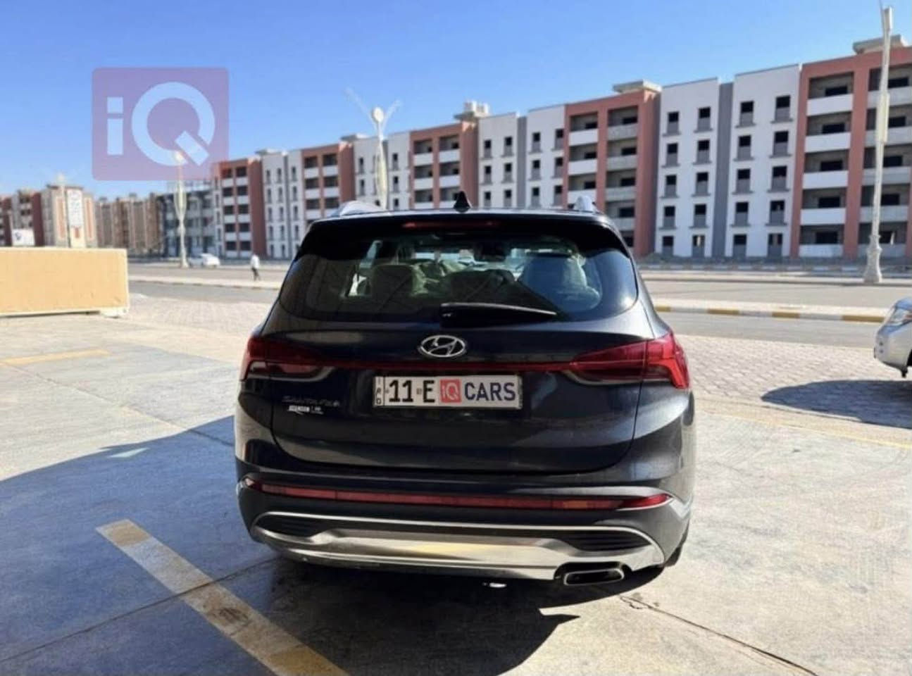 🔺للبـيع /  هونداي سنتافي 
‏Hyundai Santa Fe Pirmum 2023 2.5
🔸اللوحات : بغداد (11) بأسمي.
🔸الضرر: قطعة فقط 
🔸الموديل: 2023
🔸حجم المحرك: 2.5/ 4 Cylinder
🔸اللون : رصاصي فيلي  .
🔸المفتاح : عدد 1
🔸عداد المسافة: 73 الف كيلو .
‏🔸Airbags : فقط برده .
🔸نظام الدفع : -2Wheel Drive
‏🔸(VIN) 5NMS34AJ3PH573855

🟢 مواصفات اخرى

1- مفتاح ذكي بصمة + التشغيل عن بعد .
2- كير بنظام الازار المنفصلة الاصدار الجديد ( بيانو)
3- كير ماوس ثانوي لأوضاع القيادة / Drive Mode 
‏Comfort - Smart - Sport  
5- بنوراما فتحة سقف.
6- هاند بريك بصمة 
‏7 - Auto Hold  أوتو هولد
8- خاصية ISOFIX   ايزو فكس قفل الاطفال
9- نظام مانع الانزلاق.
11 - نظام اطفاء المحرك (A) ذاتيا في الازدحامات لتوفير الوقود
12- شاشة تدعم Apple Car play و Android وبلوتوث مدمج والأوامر الصوتية
13- الداشبورد الكتروني بانماط متغيرة حسب وضعية القيادة
14- الشاشة الوسطية حجم كبير 12 انج مع دعم الملاحة بالخرائط GPS وبوصلة للاتجاهات
15- شاحن هاتف wireless
16-  مخارج شحن USB وتشغيل الميديا
17- منافذ للطاقة كهرباء 12فولت ومنفذ 110 فولت
18-  المرايا الجانبية نقطة عمياء + هيتر + اشارات+ كامرة
19- مرايا جانبية بخاصية الترحيب والفتح عند الاقتراب والاضاءة في الضلام
20-  الصندوق كهربائي ذكي يفتح عند الاقتراب
21- حساسات ضغط الاطارات 
22- حساسات أمامية / جانبية /خلفية
23-  كامرة اضافية لتقنية منع الخروج عن المسار
24- ميزة التوقف الذاتي للمركبة منعا للاصطدام عند القيادة او الرجوع
25-  المركبة تعيد نفسها للمسار الصحيح عند عدم الانتباه
26- لايت زينون رباعي العدسات بتقنية High Beam الانارة الذكية + LED  نهاري 
27- بك لايت LED مميز مدعوم بتقنية ضد الضباب لاوضح رؤية للمركبة
28- خاصية دعم الكاميرات عند تشغيل الإشارة الجانبية لرؤية الزوايا العمياء
29- كاميرا دوارة 3D تفاعلية متعددة الاوضاع 
30- مرآة داخلية بخاصية التعتيم الذاتي 
31- سستم صوت هارمن كاردن 10 سماعات محيطية مع دمام وتويترز 
32-  نظام القيادة الذاتي الذكي في الشوارع المخططة 
33- مثبت السرعة Cruise وميزة التباعد عن المركبات
34- خاصية المايك للسائق للتحدث مع الركاب في الخلف
35- حساس حراري بسقف السيارة بتحذير صوتي في حال نسيان الاطفال في المركبة
36- قفل الابواب والنوافذ / خاصية عدم العبث للاطفال
37- القفل المركزي للابواب وعدم الفتح عند مرور مركبة بشكل قريب من السيارة وميزة الخروج المريح عند الاطفاء
38-  المقاعد الامامية كهرباء  + تدفئة
39- المقاعد الخلفية تدفئة
40- الداخل جلد بلون الاسود والزيتوني
41- ستائر جانبية 
42- ستيرنغ من الجلد حياكة مع تحكمات وميزة
43- شفتات رياضية بالمقود
44-  التبريد والتدفئة تحكم شاشة وتحكم يدوي ايضا
45-  التبريد امامي خلفي مناخ منفصل
46-بردات أبواب خلفية 
47- قبضات أبواب ألمنيوم مع خاصية الانارة ليلا
48- حساس لمس ابواب لفتح وغلق باب السائق والراكب

49- اريل نفكيتر مدمج بتقنية التقاط بث الراديو HD
50- الصندوق كهربائي ذكي يفتح عند الاقتراب

🔸السعر: 20,500 (205 ورقة) مع المجال البسيط

للاستفسار:*********** /***********
