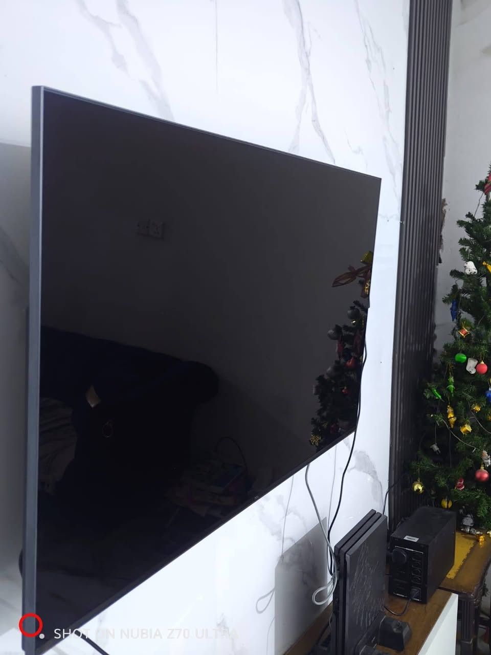 TCL  C7L حجم 75 موديل 2026
ب كارتون قطعه وحده سعر 2,1000,000

TCL c845  حجم 55
سعر 850 الف 

عنوان بغداد تصال-***********
