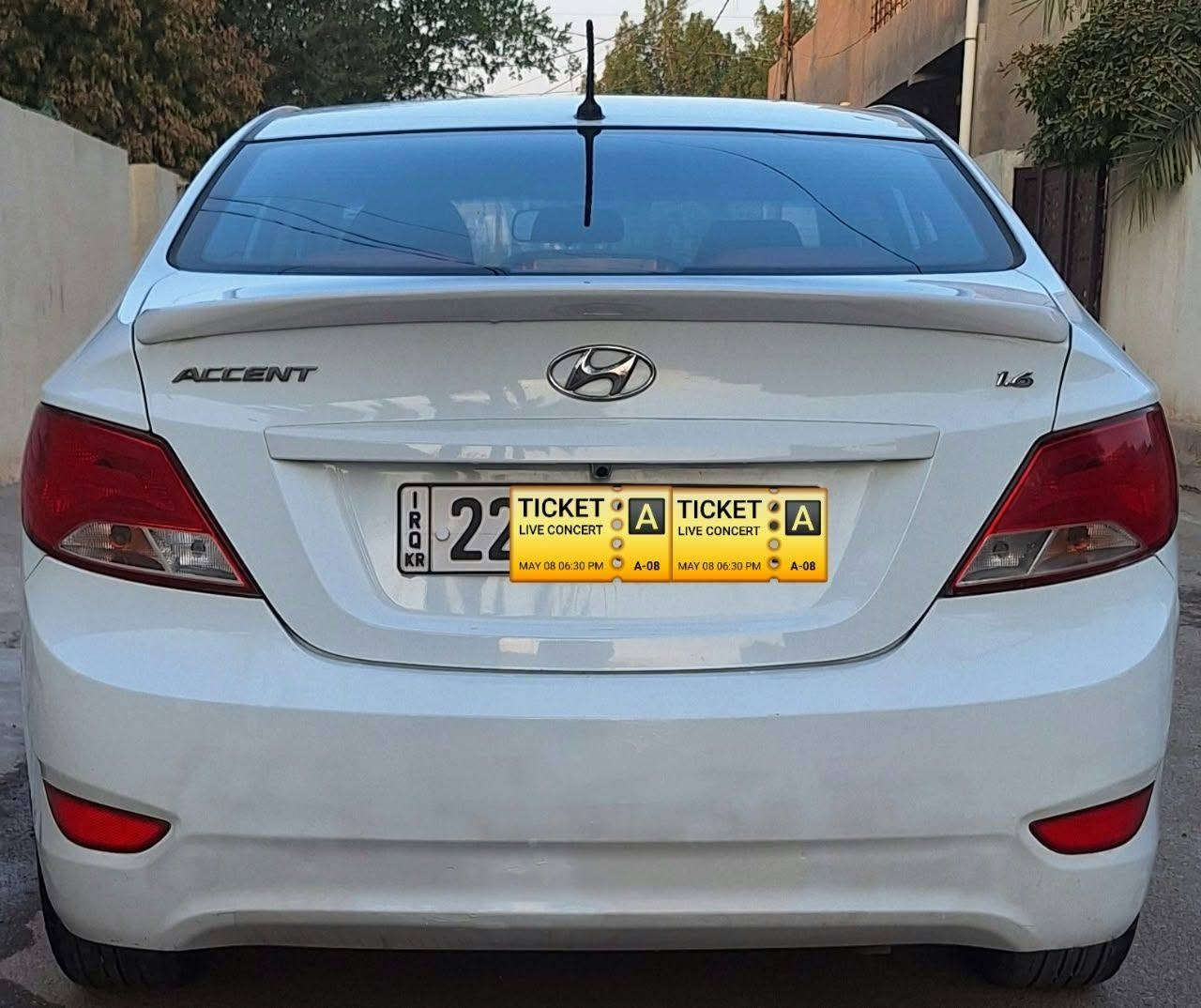 السلام عليكم 
اكسنت للبيع موديل 2016 خليجي باسمي سيارة على أيدي خير من الله گير محرك شرط تايرات بطارية جديدة  . .سيارة بيه بارد باب سائق والخلف فقط الباقية مكفولة ....اتصل وادلل سعره 110بيه مجال *********** عنوان موصل حي منصور
