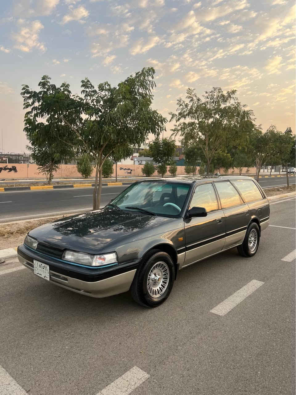 مازدا هةشتو بةخ موديلي ١٩٩٢ تةبريتي ساردو گةرمي بةشةرت بةياني بيكة بةناوي خوتةوة مةشروع وةتةنية  تةحويلة جركةي تيانية تايةو ويلي سوپةر لوكة تازة بةستراوة گيرومةكينةو كارةباي دةعمو ليدراوي بةشةرت سةيارةكة زور. پاكة ٢٥٠ مةسفرةفي نية كامل مةسرةف كراوة سعري٣٧ كةمي مةجالي تياية گورينةوةش ئةكةين *********** كالار, السليمانية
