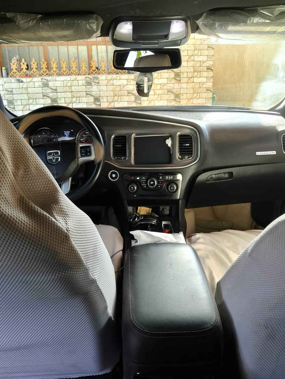 السلام عليكم جاجر 2014 حادثه جاملغ خلفي بدون دواخل شواصي ودواخل مكفوله سياره جاهزه مكينه كير طياره شاشه جبيره تخم تاير حداديه تبريد منضومه جديده جاهزه من كلشي...... السعر ١٣٩ وبيه مجال قليل *********** الدوانيه قضاء الشاميه..... رقم انكليزي بسمي..  
بس صبغته سياره موو حلوه يرادله صبغه.. 💁‍♂️

