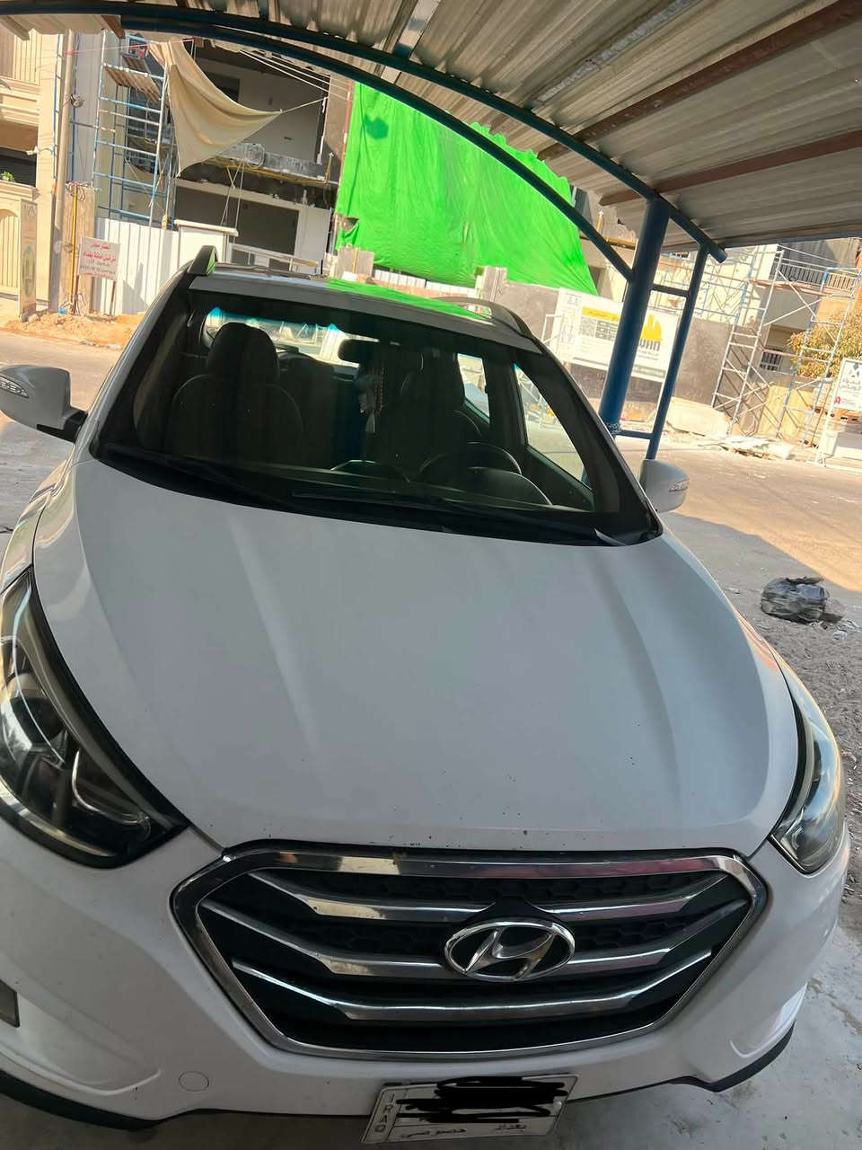 توسان بيضاء موديل 2015 بغداد خليجي بيهة صبغ جاملغ او بارد بصندوك السعر 125 بيهة مجال بغداد شارع فلسطين ***********
