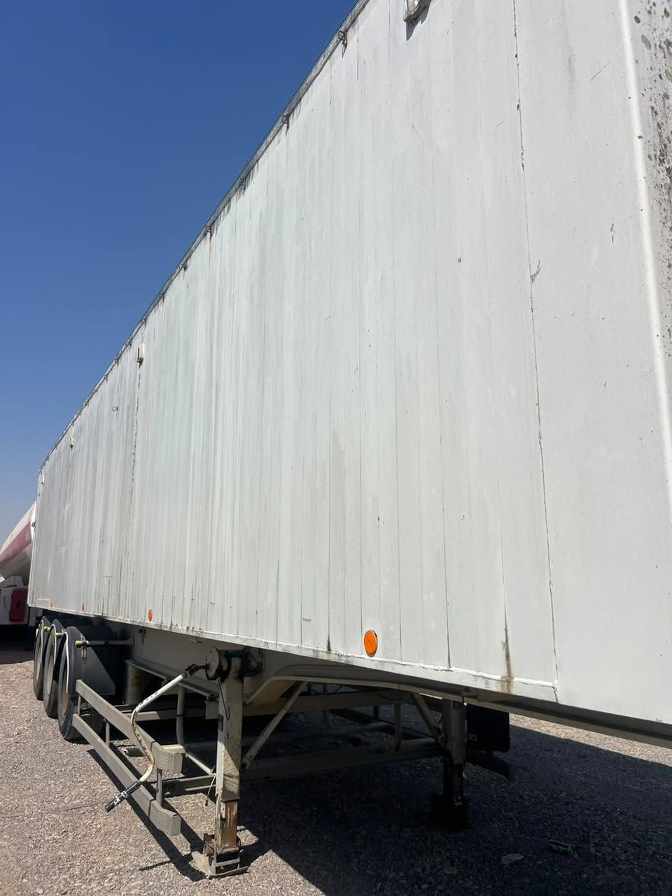 عربانة نساف حنطة • ٦٠متر مكعب • دخول جديد