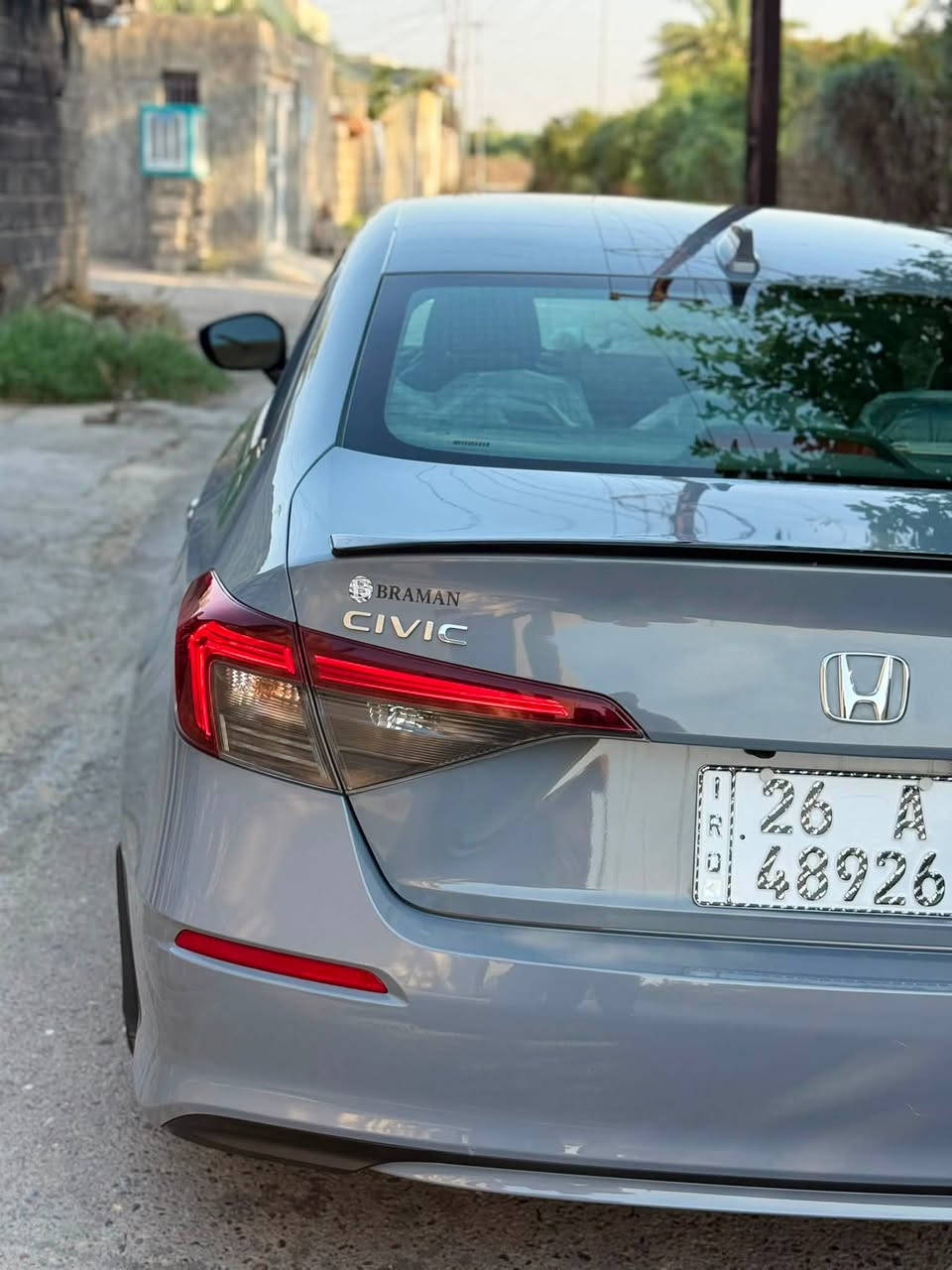 السلام عليكم هوندا سيفيك سبورت 2025
Honda Civic sport 2025
السياره مال جناي فول نظافه للاخير كلشي بيها جديد ماشيه 42 الف فقط
رقم صلاح الدين انگليزي
كير محرك تدفئه تبريد كهربائيات كلها بشرط
رادار طرق خارجيه
مثبت مسار
مثبت سرعه
بريك اوتو
فول تحكمات
مستوردها على ايدي اي اشارة اعطال ماكو
 صور الحادث مرفقه بالمنشور
سياره ما بيها مصرف ربع دينار  السعر 155 وبيها مجال للطيبين اتصل وتدلل

‭***********‬
