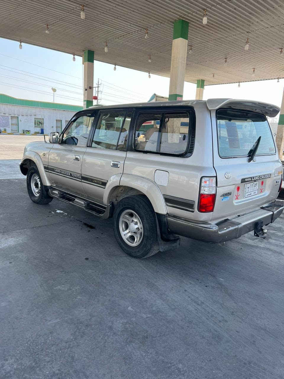 لاندكروز • ١٩٩٥ • رقم بغداد