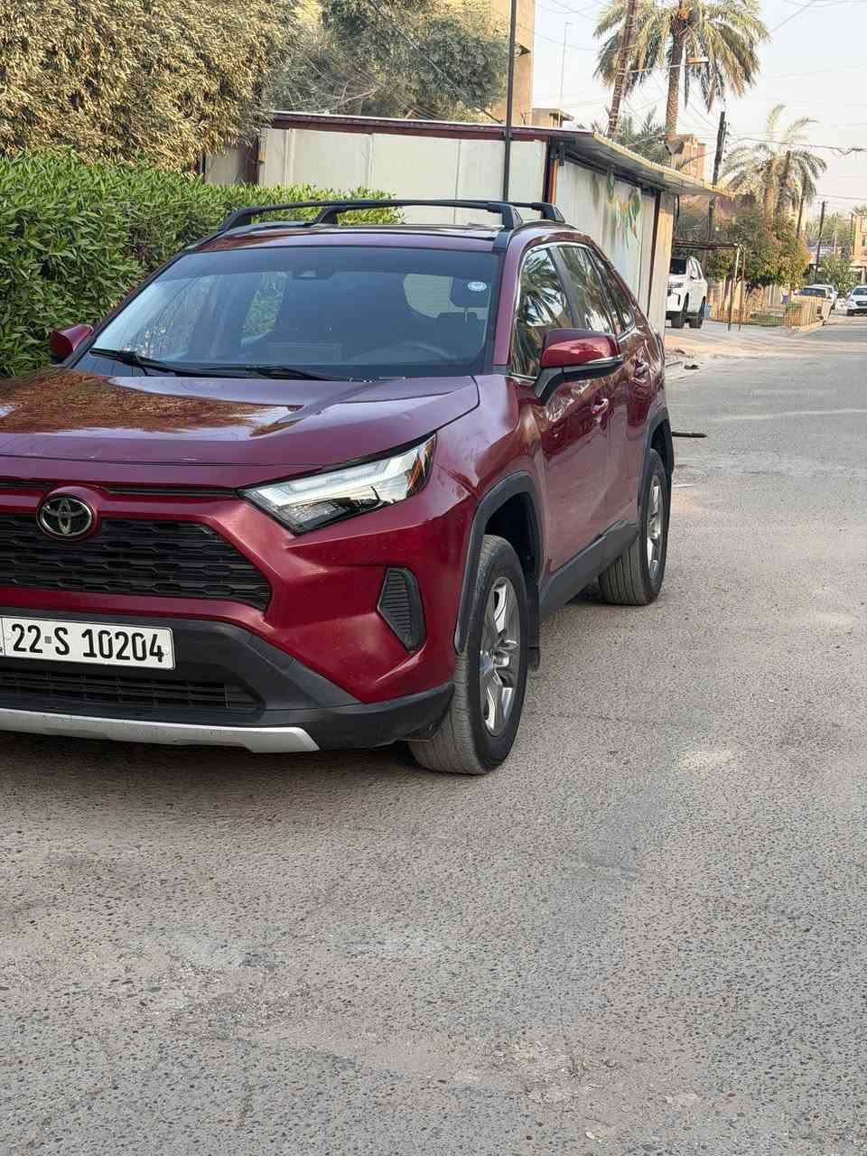 السلام عليكم 
تويوتا RAV4 موديل 2023 
لون ماروني ماشية ٦٥ الف ميل محرك 2500
شاشة اندرويد
صندوق خلفي كهربائي 
وباقي المواصفات معروفة فئة XLE
الحادث :بالصورة 
السعر :150ورقة شدة ونص قفل
مكان السيارة :العامرية 
رقم اربيل باسمي 
صور الحادث وصور المنشور وصور رقم الشاصي بلمنشور 
رقم الهاتف :***********
                 ***********
