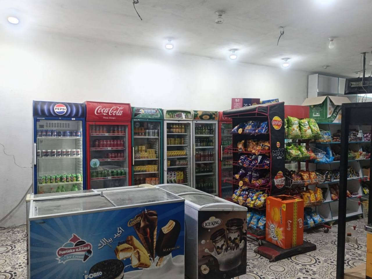 أسواق للبيع في كربلاء شارع البارون عمود 99اسواق هير من الله شتريته قبل شهرين وماعرف للشغله ودخله خير من الله بس ماعندي احد وياي ومجاي اسيطر عليهه الله شاهد خير من الله شغله واني مافارغلهه أسواق متكامله سعر 15وبيه مجال قليل.. ***********
