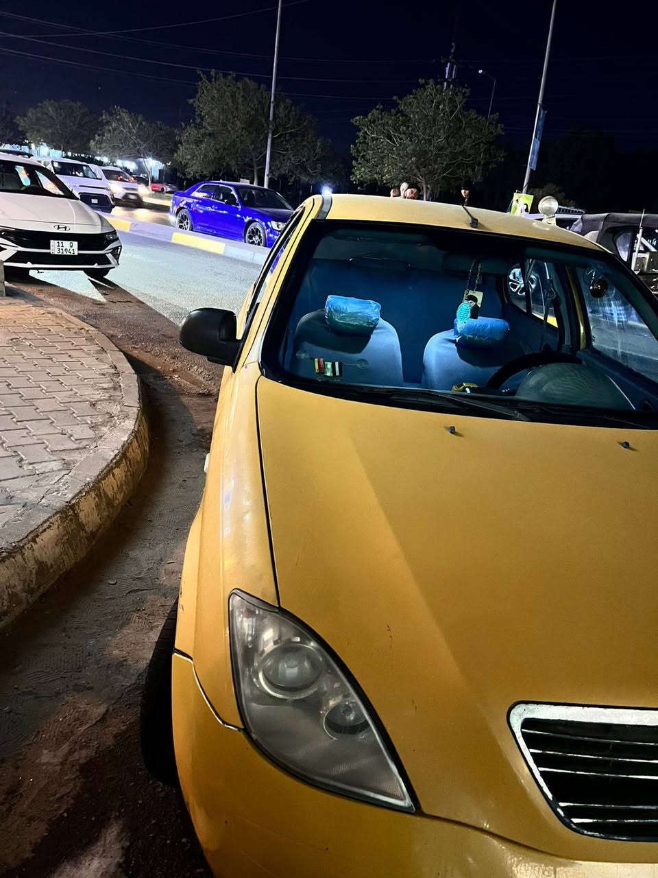 سلام عليكم طيبه البيع موديل 15مشروع وطني مداور كربلاء مكينه خيط بخار بدون تنقيص ابيهه طخاطت بسيطه بدون لٱ صبغ ولاتبديل كفاله حلوه السعر 31 وبيهه مجال العنوان كربلاء رقم الهاتف ***********
