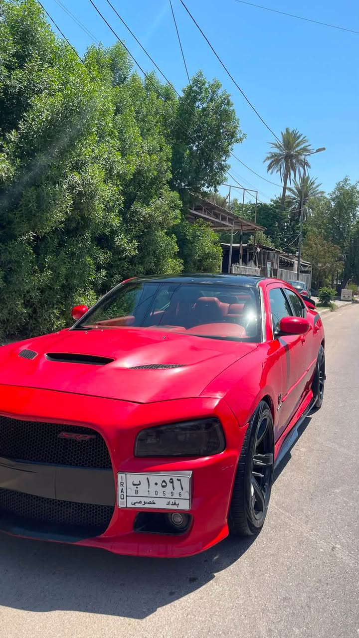السلام عليكم 
للبيع فقط جارجر ٢٠٠٩ ارتي ماكس ٥٧٠٠ اصل فول الفول 
سياره مرتبه وحلوه شوف العين مصروف عليها كلش هواي 
كشنات حضن جلد SRT 
سقف رولز رايس متغير 
شاشه كبيره اصليه 
عداد قارئ حساسات 
سستم صوت ١٨ سماعه دمام كبير
محدثه شكل ال ١٤ 
بنيد SRT 
مكينه كير خير من الله ترايك للبصره 
السعر ١١٥ وبيها مجال شي بسيط 
***********
