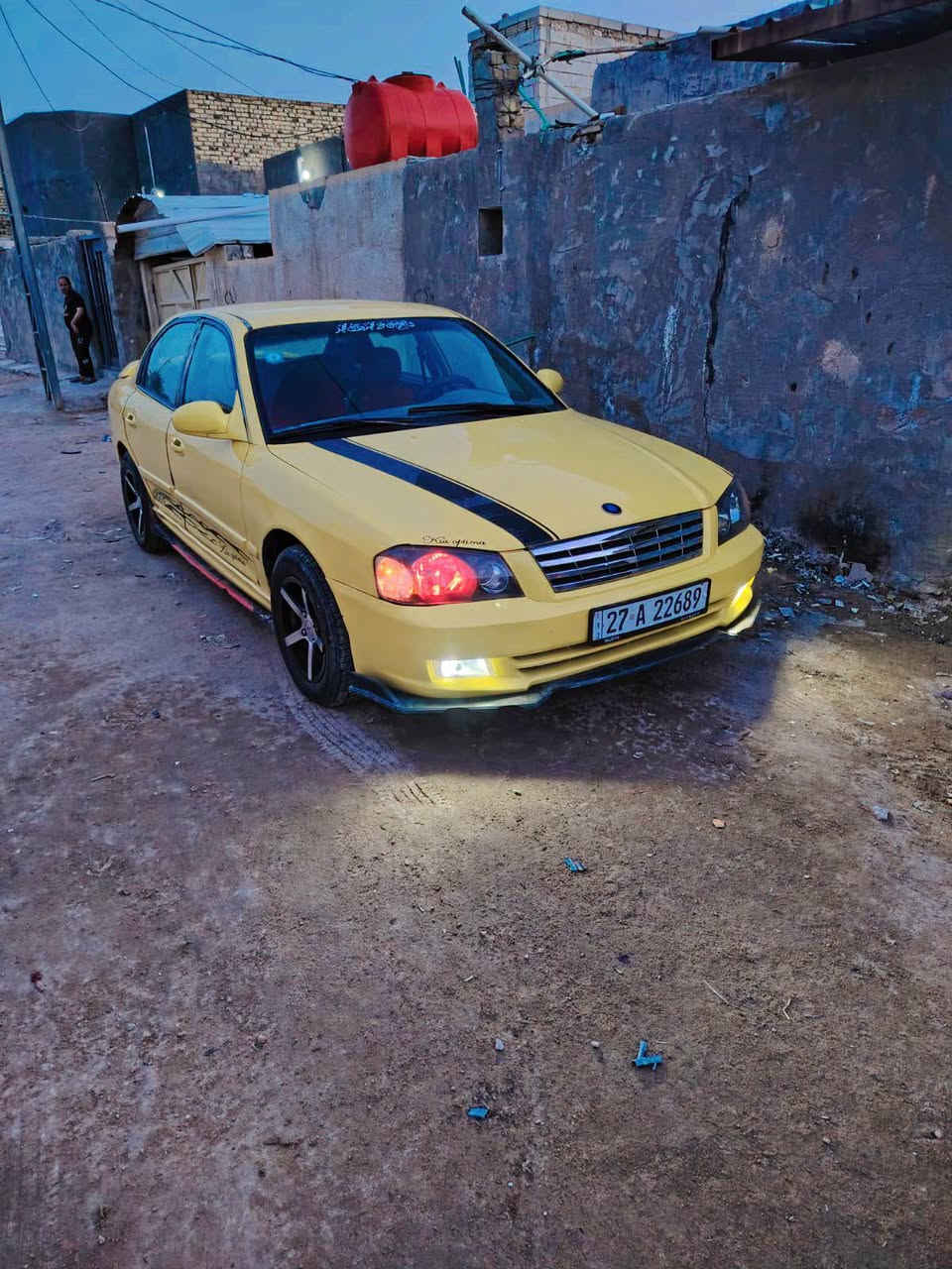 السلام عليكم للبيع كيا اوبتيم موديل 2001 رقم ذي قار خصوصي تحويل مباشر سنويه مجدده لل 31 سياره مال جناي محرك كير جدد حاويه محور ياباني كورولا قبل عشره ايام شادها  كهربائيات كلها شغاله مسجل شاشه مضخم صوت تخم تاير جديد حداديه جديده سياره من فضل الله ما تخسر عليها ربع سعر 35 وبيها مجال مكان السياره نجف***********، سياره كل شي بيها شغال جام شغال كهربائي اربعه يصعدن ونزلن
