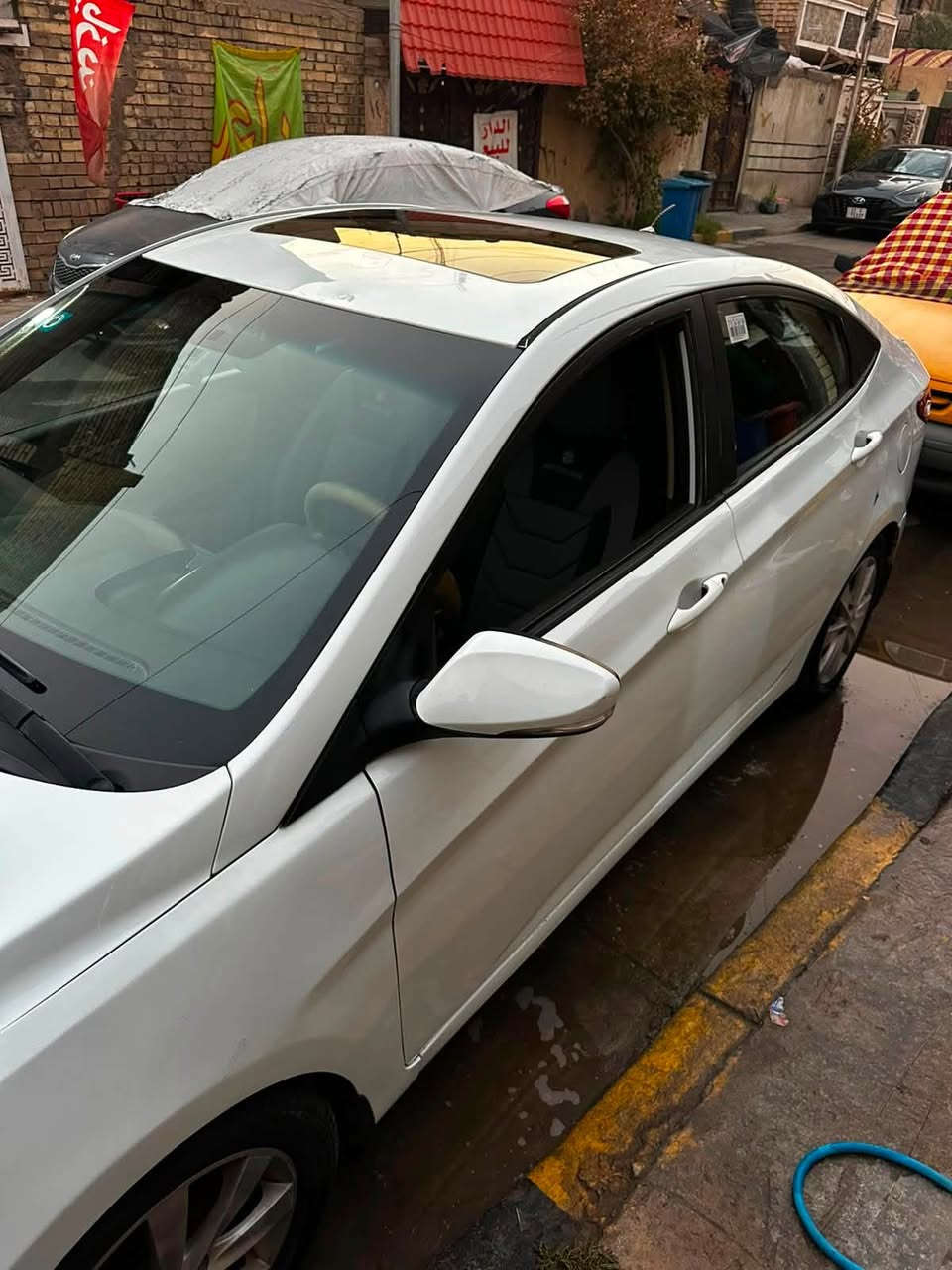 اكسنت ٢٠١١ خليجي
بغداد ب اسمي
السعر ٨٧ $
مكانها زعفرانيه 
***********
