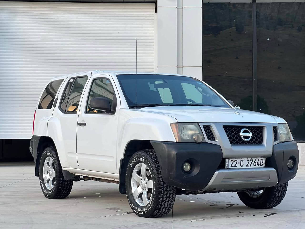 Nissan Xterra 2010 V6 
نیسان ئێکسترا ٢٠١٠ V6 
دەبڵ ئەکسل 

گێرعادی 
سیستەم غازی لۆ بەسترایە 
بێ لێدرانە و پێش و پشتی کەپسە 
تەنها دوو بستی ساردەکوتە 
سەیارەکە هیچ سبووغی نیە 
تەبرید سارد و گەرمە 
سەیارەکە زۆر خاوێن مایتەوە 
سەنەوی ٦ مانگە بەسەرچووە 
٨١٠ هەزار دینار غرامەی لەسەرە 
گێڕ و مەکینە و ئەکسلی بەشەرتە 

ڕەقەم تەلەفۆن: 
***********

شوێن سۆران سوران, أربيل

