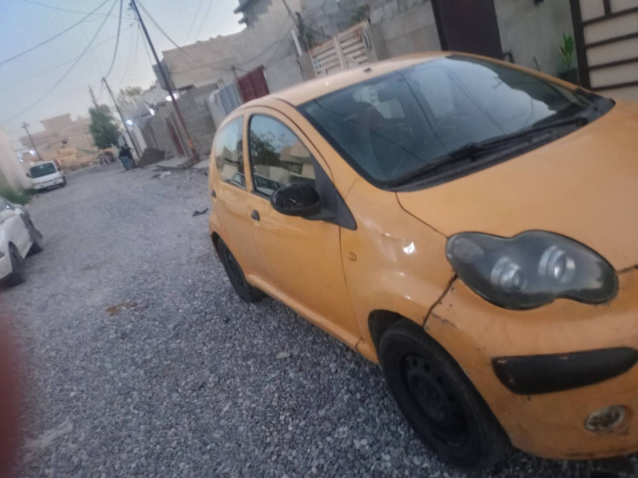 سيارة للبيع بي واي دي 2011تبريد شغال سنويه مشروع وطني بغداد هيئه وغرامات صفر شرط تحويل والوكاله سعر  27وبيها مجال ***********
