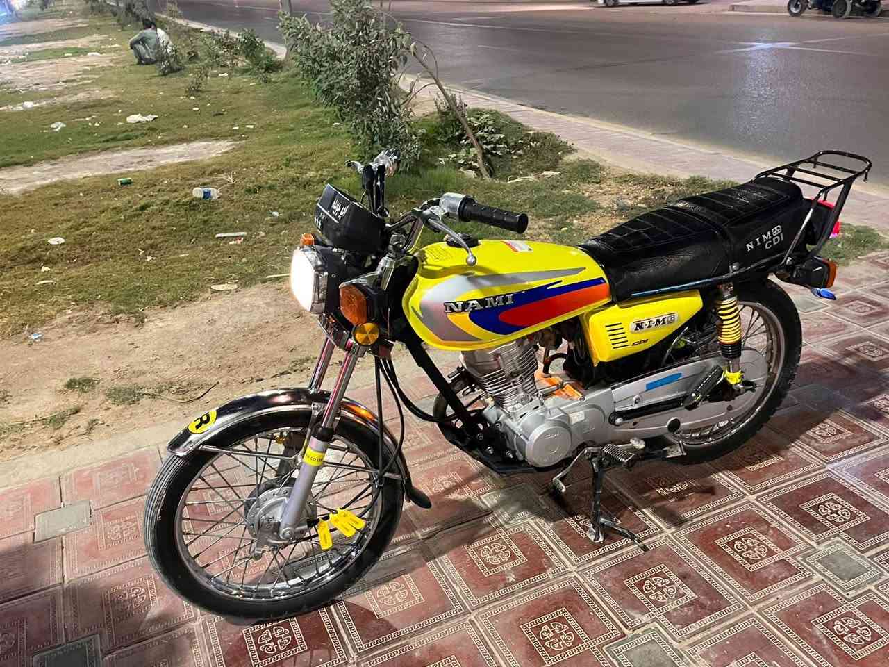 سكنر 25 كفاله عامه البيع السعر خاص المكان كوت ***********
