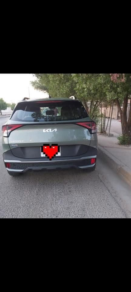 سلام عليكم
للبيع او مراوس بجيب ٢٢ او ٢٣ خليجي 
سبورتج موديل 23  فول مواصفات 

XLINE
معروفة هايه الفئة

ماشية 35 وكسور

حادثة موجودة بالصور

بدون ايرباك بس بارد بيهه بالبنيد ودعامية  الامامية مصبوغه فقط
بيع او مراوس بعالي امريكي او ياباني
سيارة سعره 19:500  قفل
سيارة موجودة بحي الحسين خلف كلية الرشيد
للتواصل على الرقم:***********
