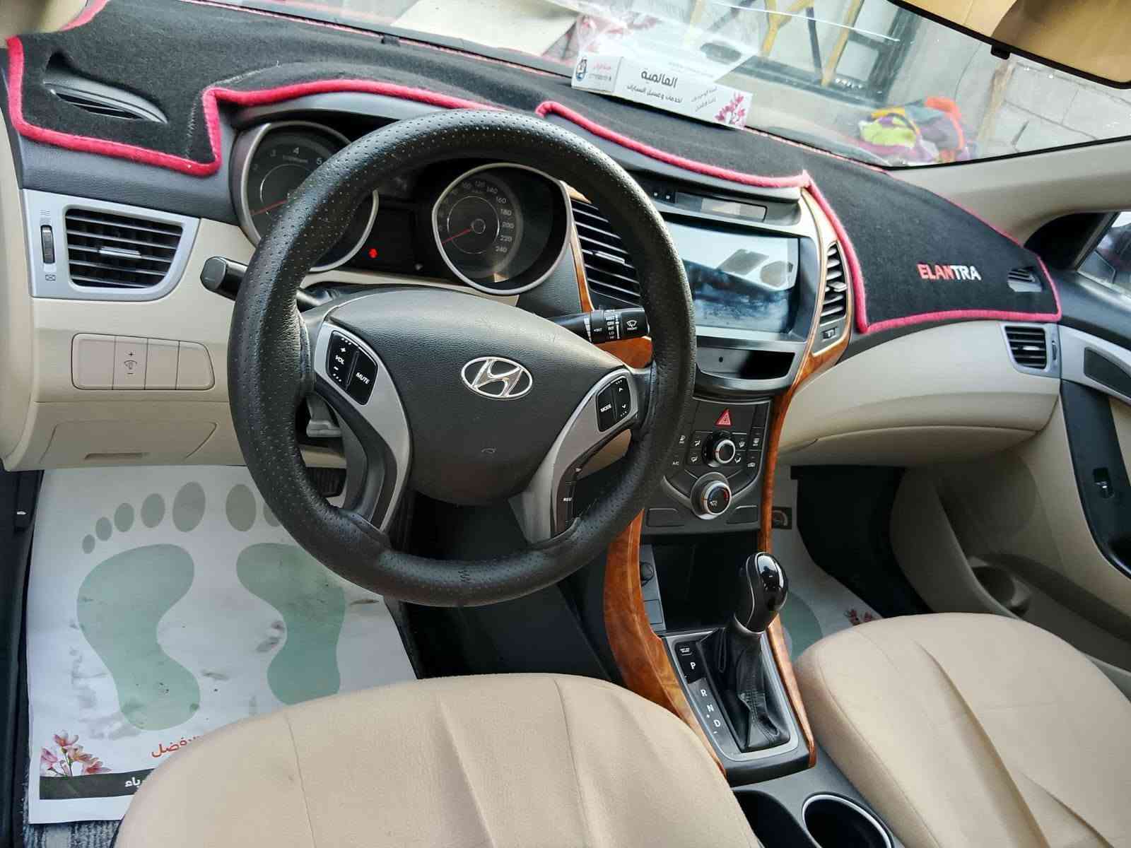 السلام عليكم سياره النترا 16 خليجي سياره كفاله عامه مكينه 1800رقم واسط تحويل مباشر سياره واحد ع واحد فتحه تخم تاير منضومه زنون حداديه 98 ٪ سياره ستخدام شخصي سياره جديده السعر 125 وبيها مجال قليل مكان السياره بصره
***********
