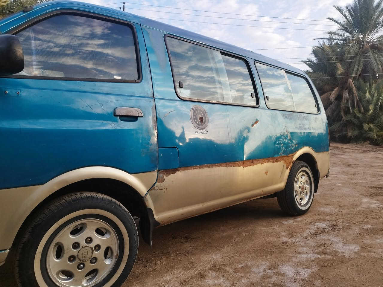 كيه بريجو رقم احمر 
مكينه عل سحك اليوم طالعه من تجفيت 
كير اكسن جدد 
رقم احمر معامله مكمله باقي التفاصيل واتساب او ماسنجر 
*********** سعر30 وبيها مجال سياره متعوب عليها

نص مكتوب في الصور:
- المنشورات
- كروب كيا بريجو منغولي
- عباس الزيادي ٠ ٤٦ د .
- كيه بريجو للبيع رقم احمر معاملة مكمله راعي موجود هيه مصفره استفسار و واتساب او ماسنجر موجود. ***********
- أعجبني
- تعليق
- مشاركة
- مجموعات ذات صلة
- كروب كيا اسيا
- ۹,۷ ألف عضو ١٠٠ منشورات فأكثر في اليوم
- انضمام
- كروب كيا اسيا ابو غريب العام
- ١٤ ألف عضو ۸۰ منشورات في اليوم
- الوصول إلى العناصر المحفوظة بشكل أسرع
- عرض العناصر