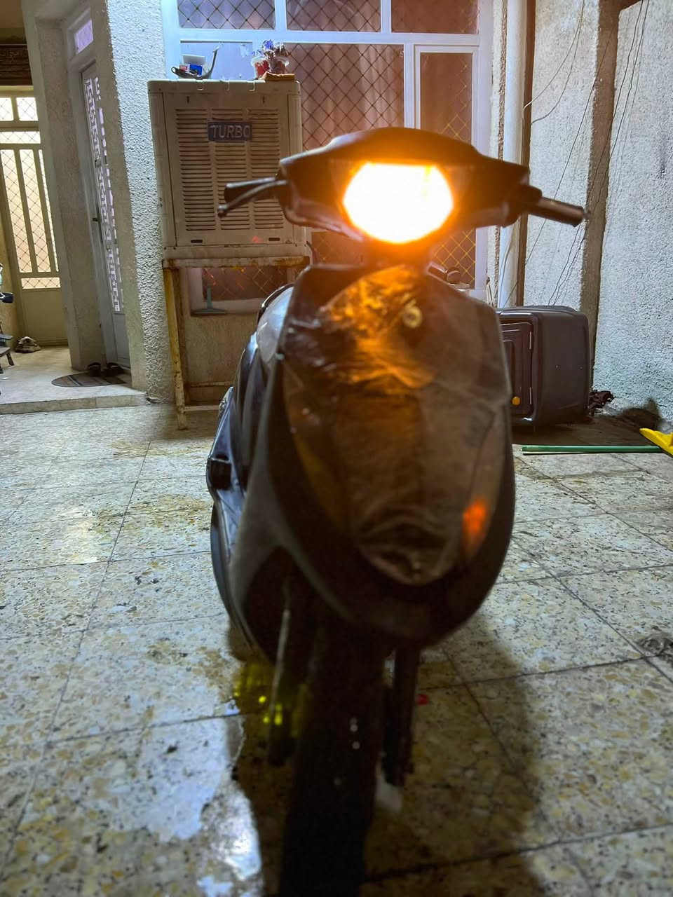 ماكس عدله بيه نقوصات بسيطه مكان البياع عارضه ب ٥٠٠ وبيها مجال الاتصال ***********
