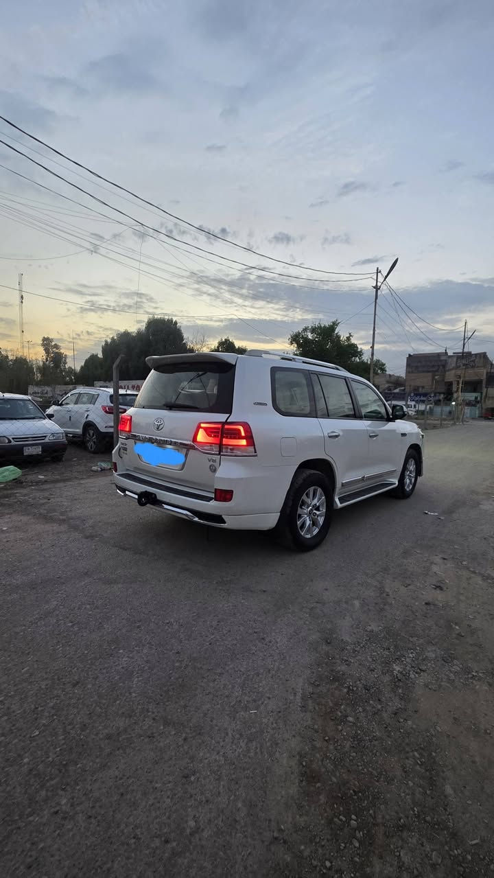 لاندكروز • ٢٠١٦ • حادث