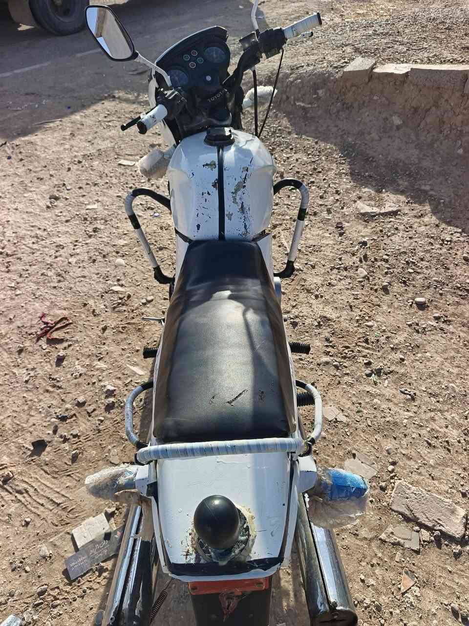السلام عليكم ماطور للبيع جاوه قراص وعينه جديد الماطور مابي نقص بس باتري السعر 700وبي مجال ***********
