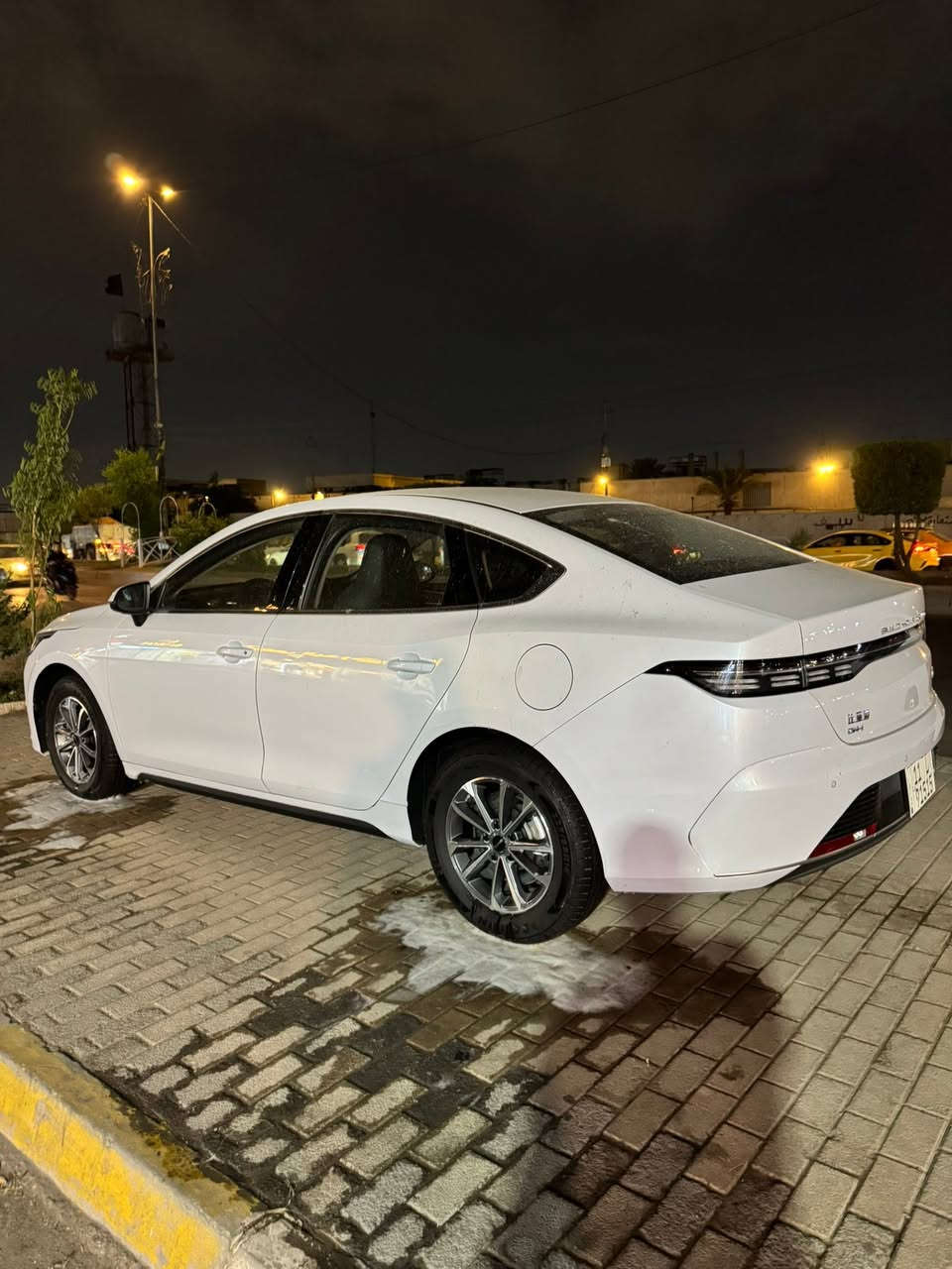 سلام عليكم BYD دسترويه ماشيه ٣الف قابله لزياده  مديل ٢٠٢٥ مكاني بغداد البلديات السعر ٢١ مليون ونص  
رقم السياره حلو وبغداد 
***********
