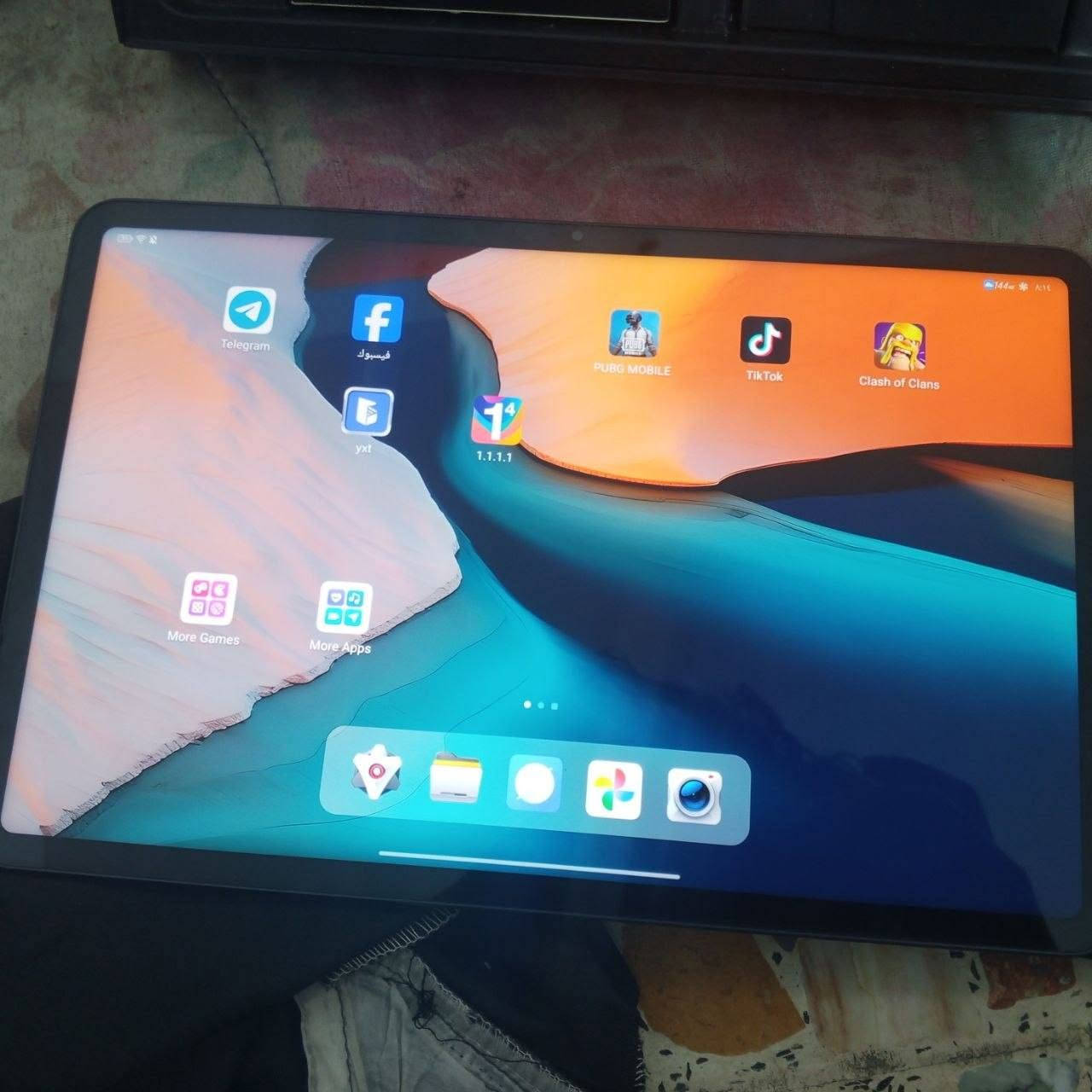 السلام عليكم ايباد ريد ماجيك نوفا للبيع نظافه 100 بطاريه 98 مشحون 144 مره شاشه 144hz نظافه الشاشه 100% ولا كسر السعر 800 وبي مجال قليل الشراي يتصل على هذا الرقم ***********

نص مكتوب في الصور:
- حالة البطارية إذا استبدل المستخدمون البطارية بأنفسهم، فقد لا تعمل شاشة حالة البطارية بشكل صحيح. يوصى بالاتصال بمركز خدمة ما بعد البيع المحلي للحصول على المساعدة. الصحة حالة البطارية الحالية جيدة تاريخ الإنتاج تاريخ أول استخدام ١٢-٠٧-٢٠٢٥ عدد دورات الشحن والتفريغ 143 حماية البطارية أساسي
- الإعدادات البحث في الإعدادات REDMAGIC AI+ شريط إضاءة مروحة التبريد المميزة APK البطارية التخزين الموقع الجغرافي الأمان والخصوصية السلامة والطوارئ المستخدمون والحسابات الرفاهية الرقمية وأدوات رقابة الأهل Google الخدمات والإعدادات الفف... النظام حول الجهاز اللوحي حول الجهاز اللوحي REDMAGIC إصدار Android 16 اسم الجهاز REDMAGIC Nova Gaming Tablet سعة ذاكرة ROM ٢٠٢ غ.ب/٢٥٦ غ.ب سعة ذاكرة RAM 12 GB + 12 GB الطراز NP03J CPU Snapdragon® 8 Gen 3 Mobile Platform Leading Version Octa-core Max 3.4GHz حجم الشاشة 1800*2880 سعة البطارية 10100 mAh رقم الإصدار REDMAGICOS11.0.6_NP03J_GB المعلومات القانونية إصدار الجهاز NP03JHW1.0 الحالة