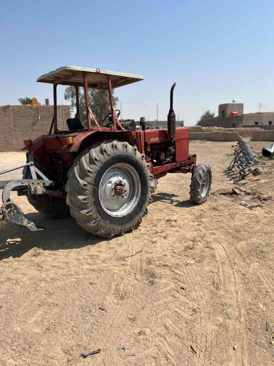 يالله اخوان سلام عليكم مكينه بلاروس موديل ٢٠٠٢  نوع لمحسن مكينه جاهزه لكراب كير اكسن محرك   مكفولات  صدر محوره دنفص ثكلات اماميه    تايرات فوك نص عمر  ٤  جاهز رفع مكينه خير من الله بم نوزلات نظاف لمكان لناصريه لصلاح   لمكينه كتاب شريكه لصلي  *********** هاذء بيه وتساب  ***********خاص مفتوح اذء محصلت عله تصال
